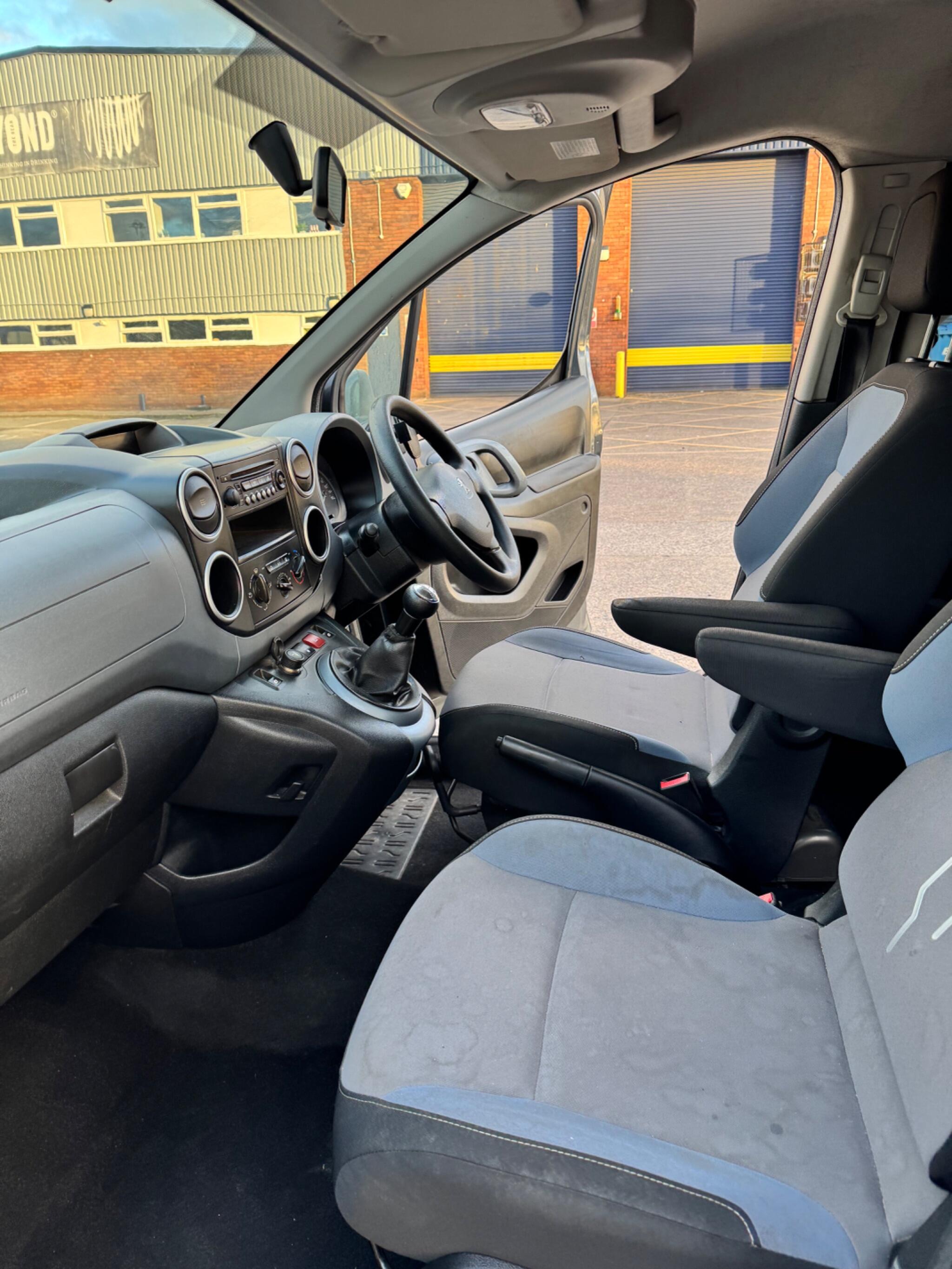 Peugeot Partner Tepee view 44