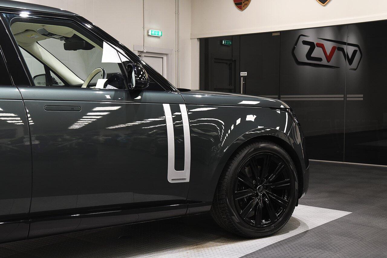 Land Rover Range Rover view 41