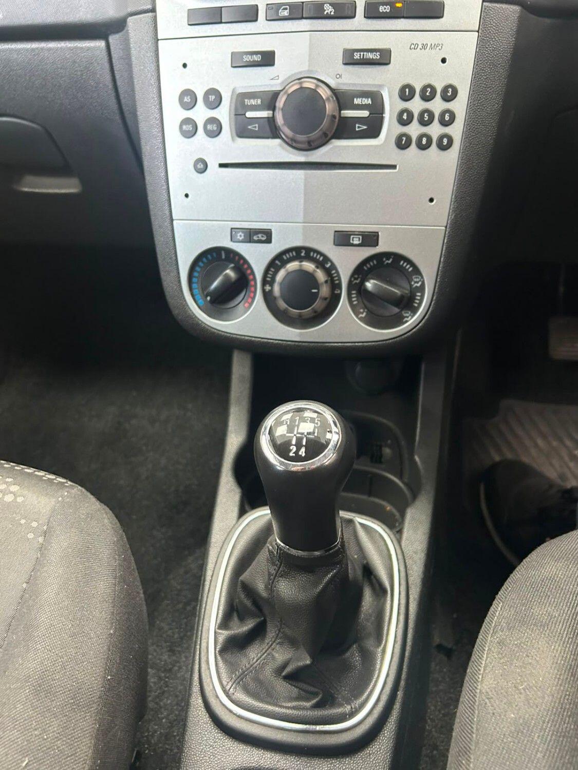 Vauxhall Corsa view 15