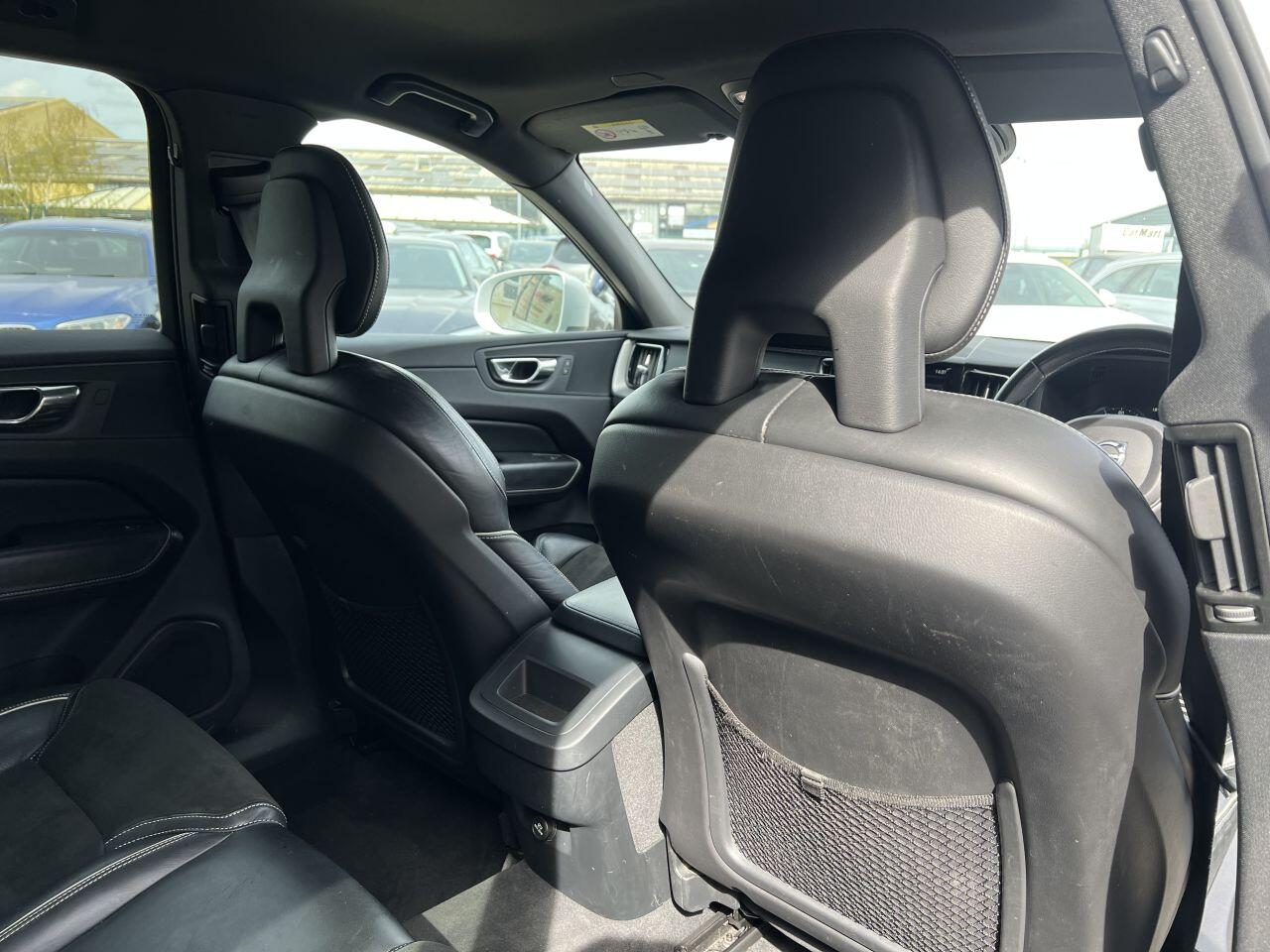 Volvo XC60 view 20