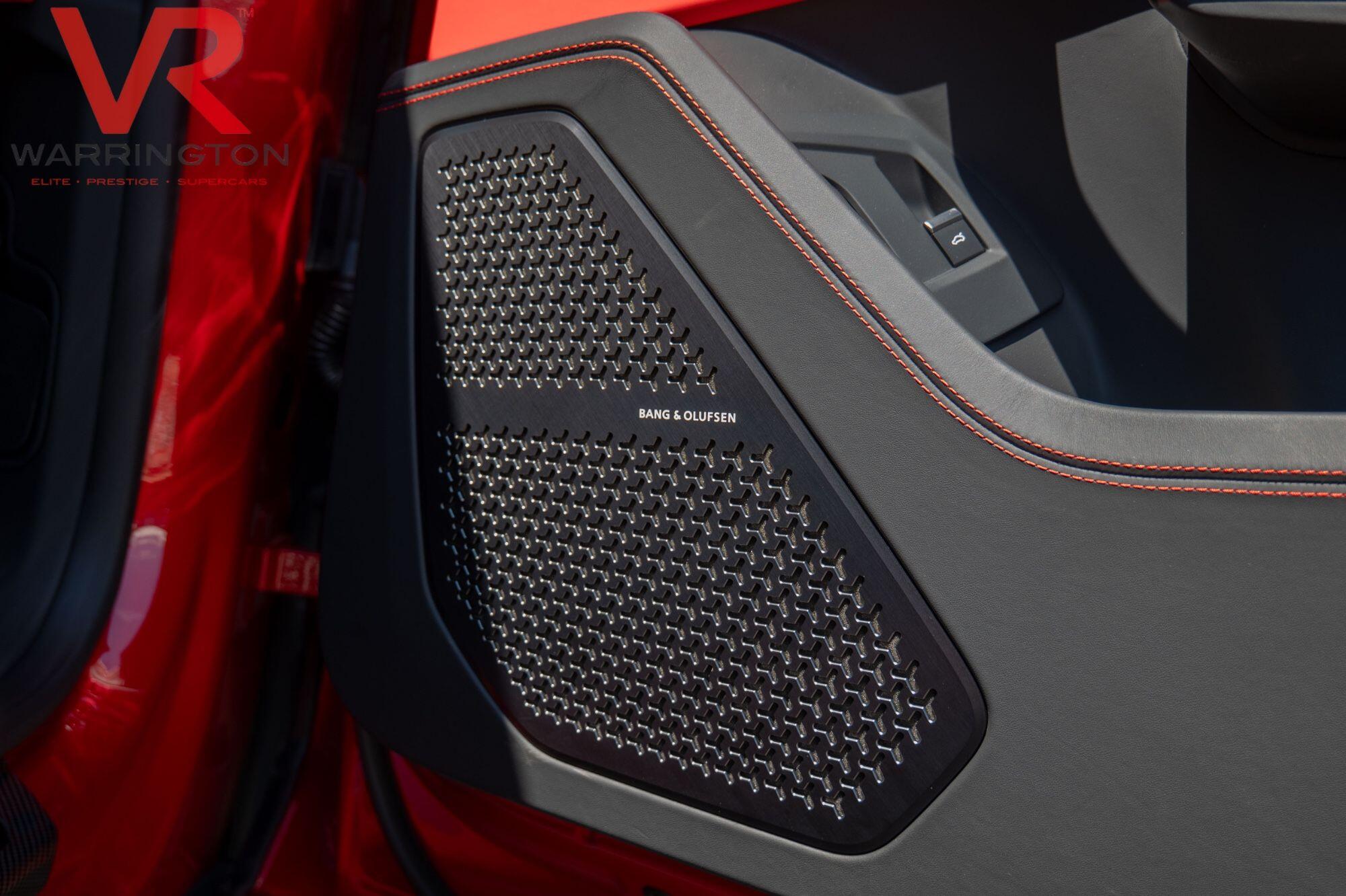 Lamborghini Urus view 25
