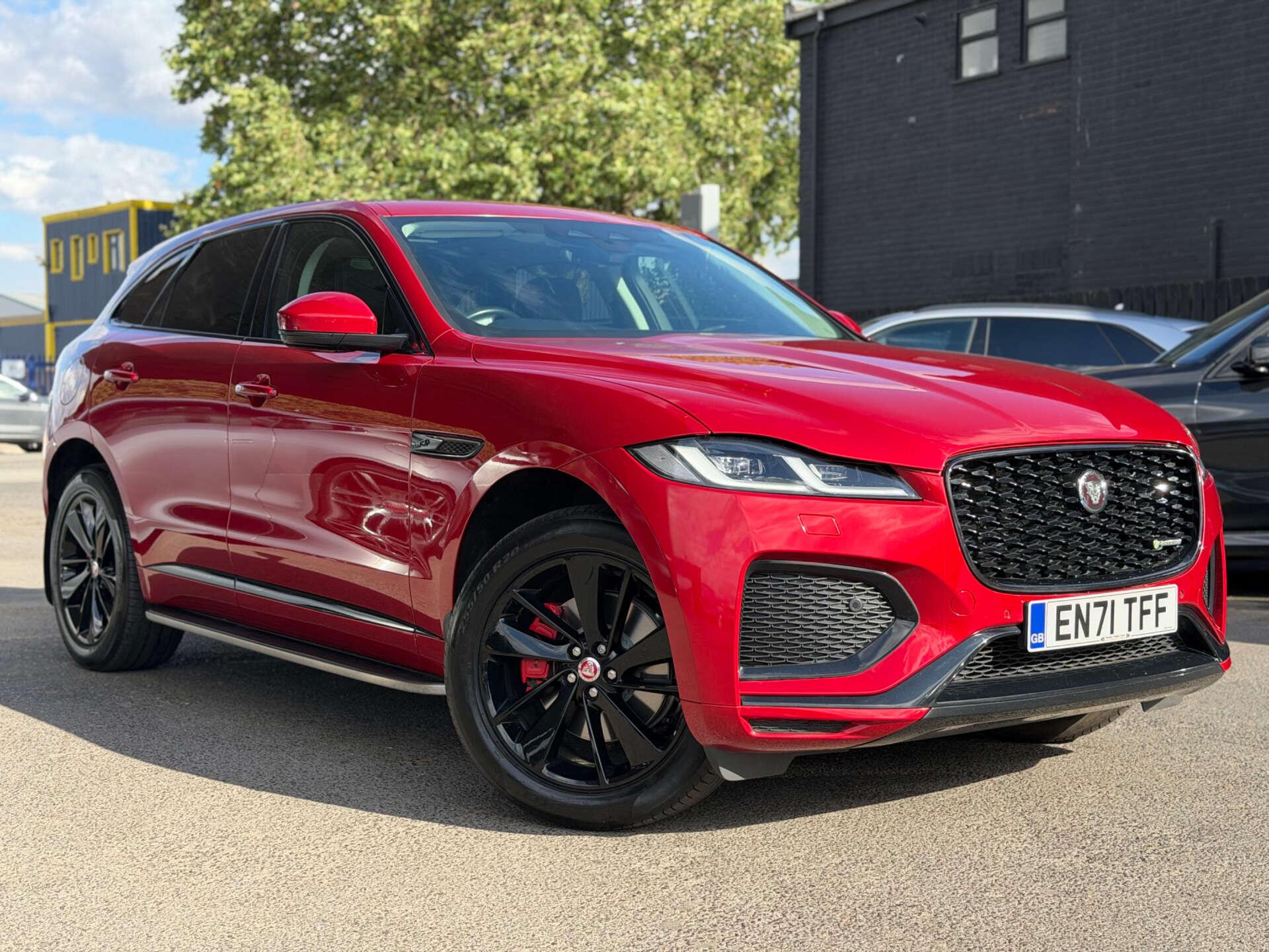 Jaguar F-Pace view 10