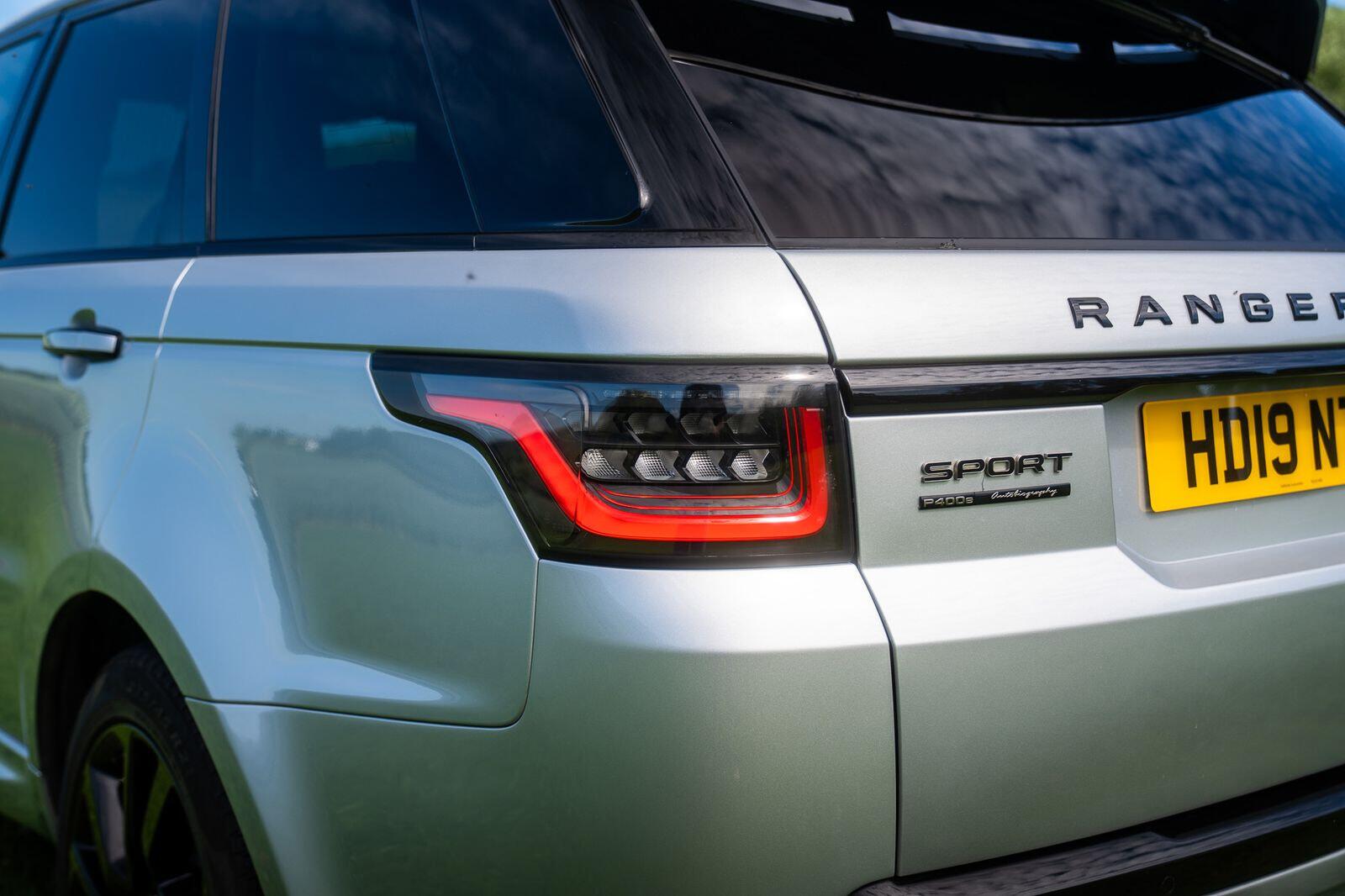 Land Rover Range Rover Sport view 12