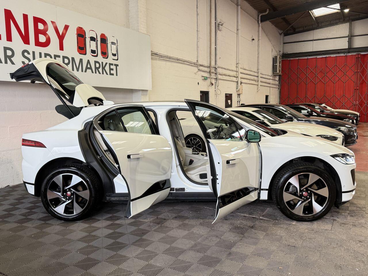 Jaguar I-Pace view 14