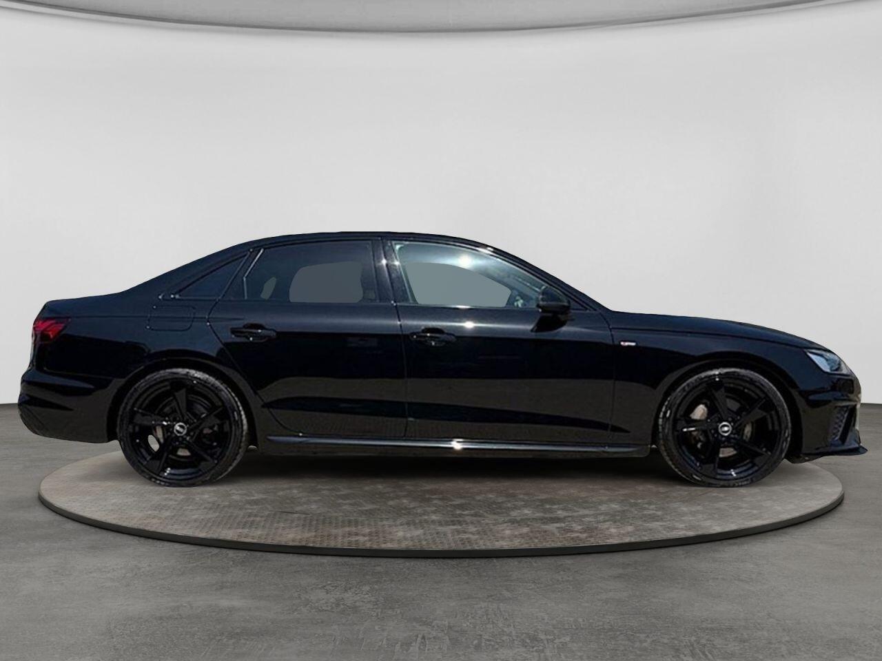 Audi A4 view 5