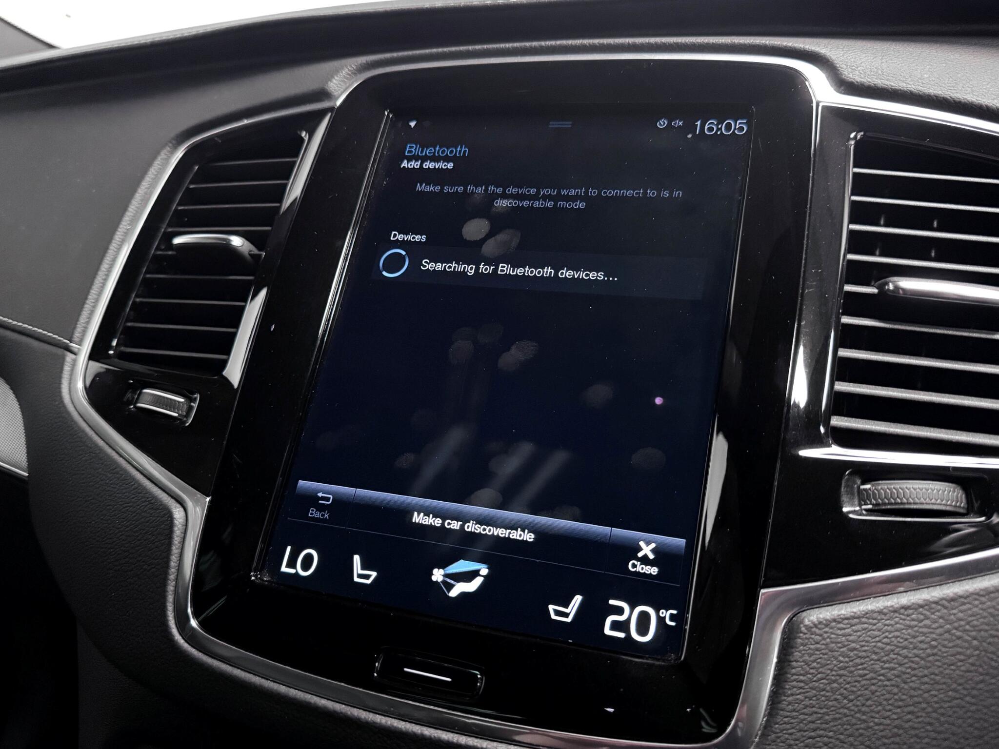 Volvo XC90 view 46