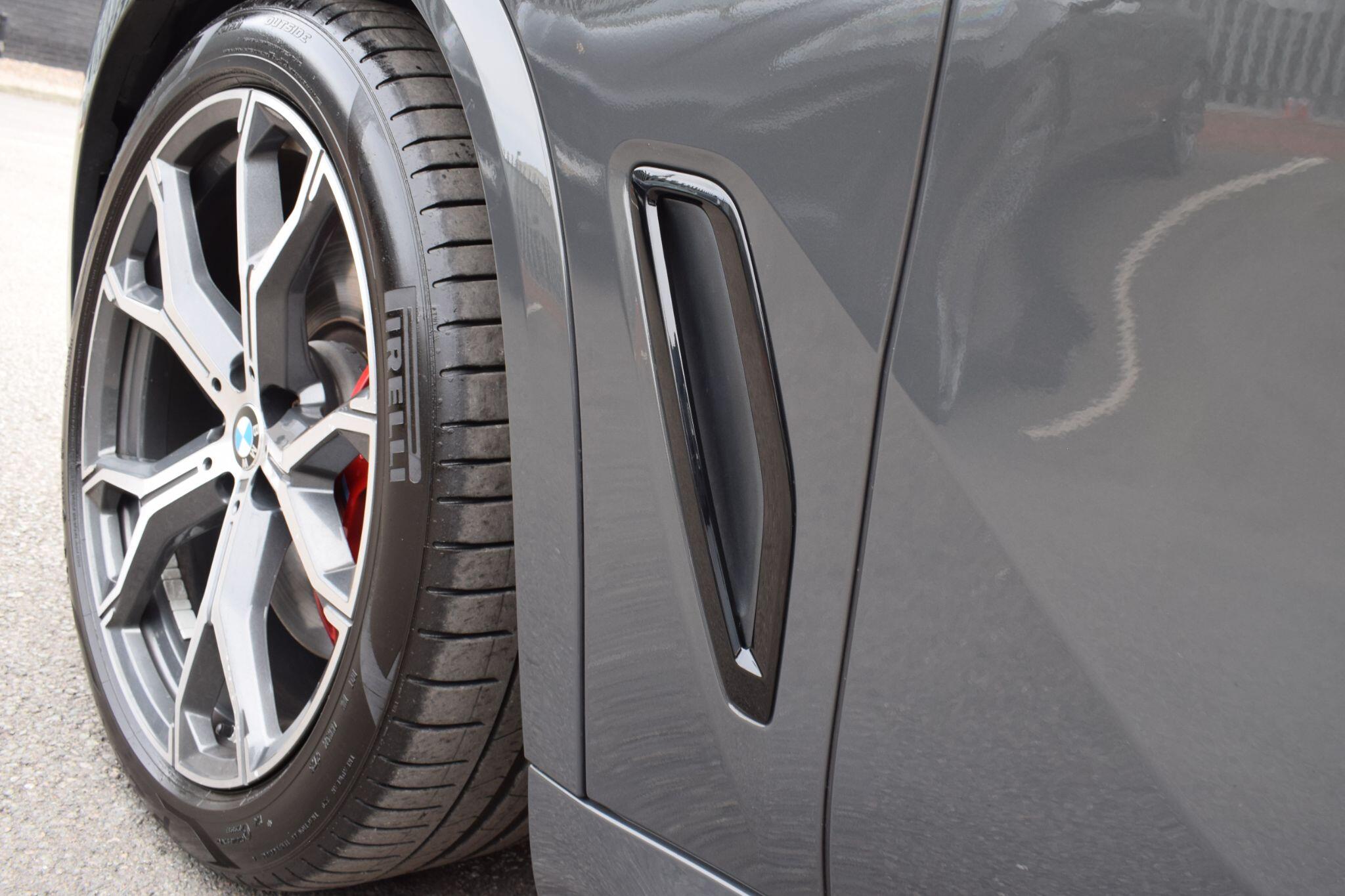 BMW X5 view 51