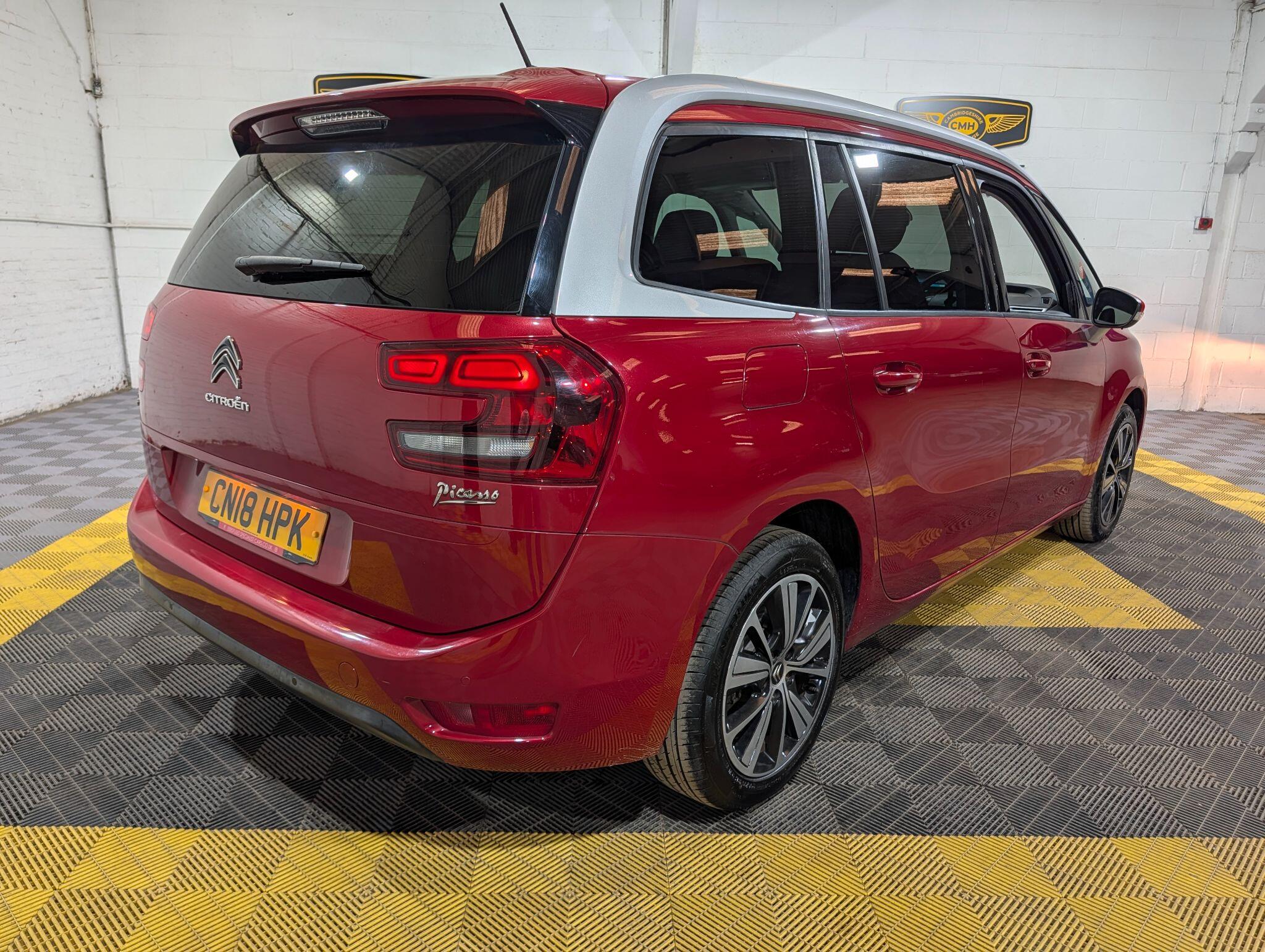 Citroen Grand C4 Picasso view 16
