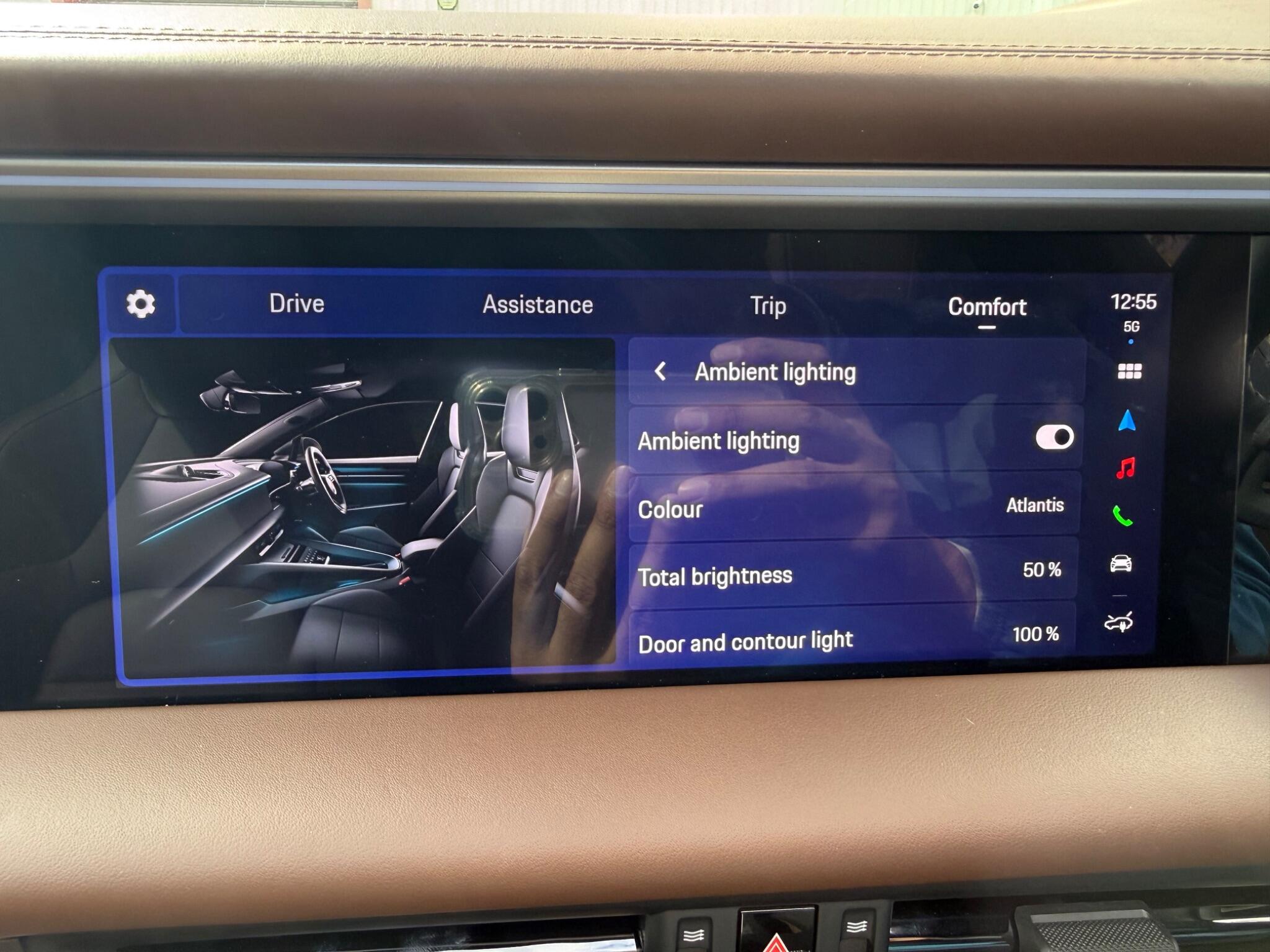 Porsche Macan view 41