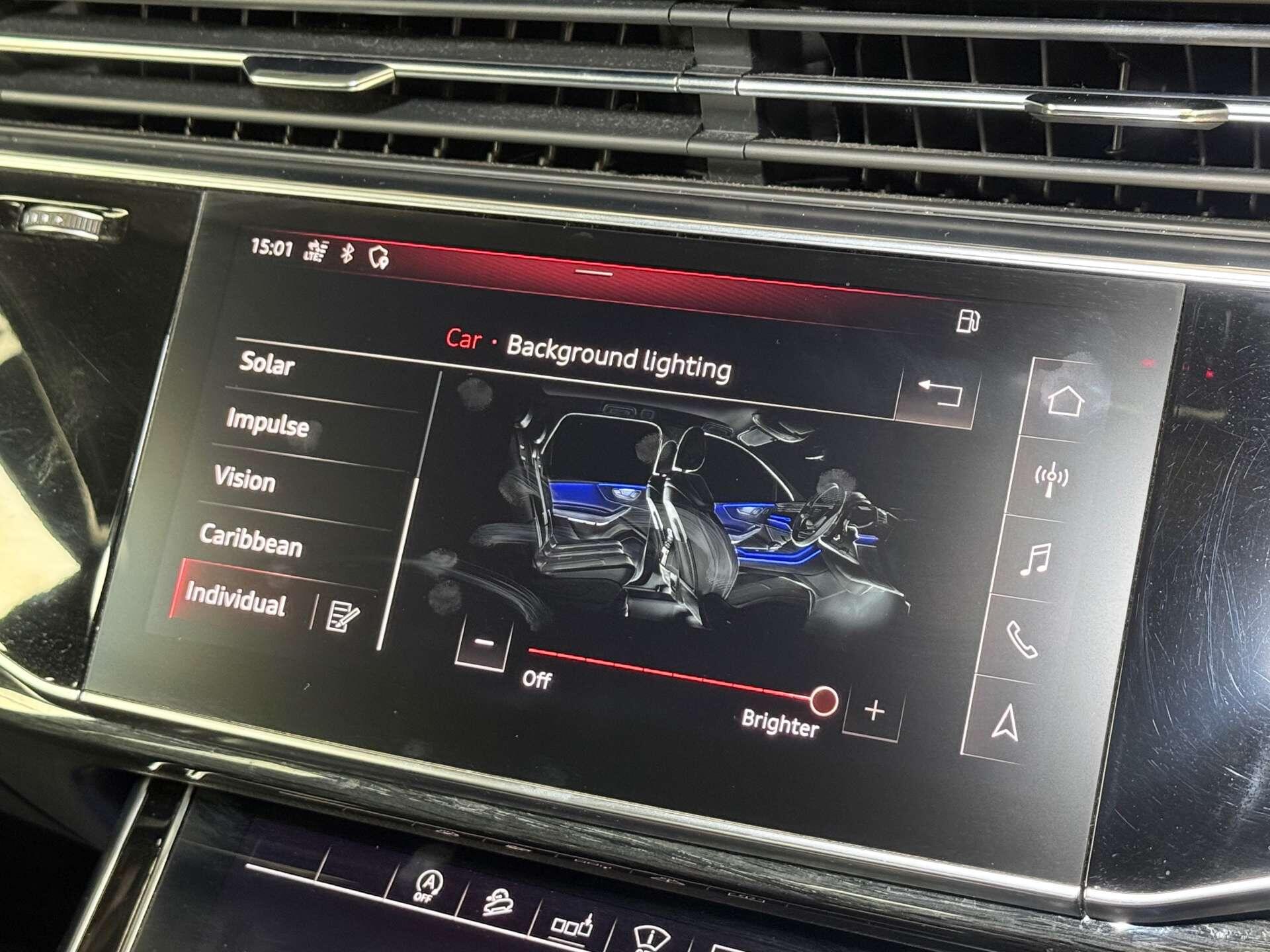 Audi SQ7 view 55