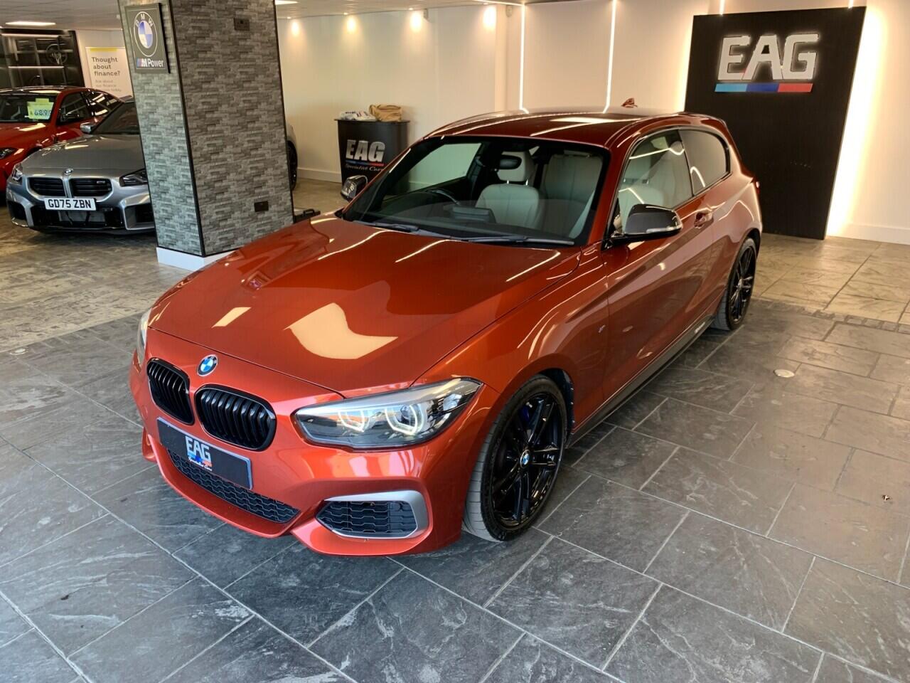 BMW 1 Series view 11
