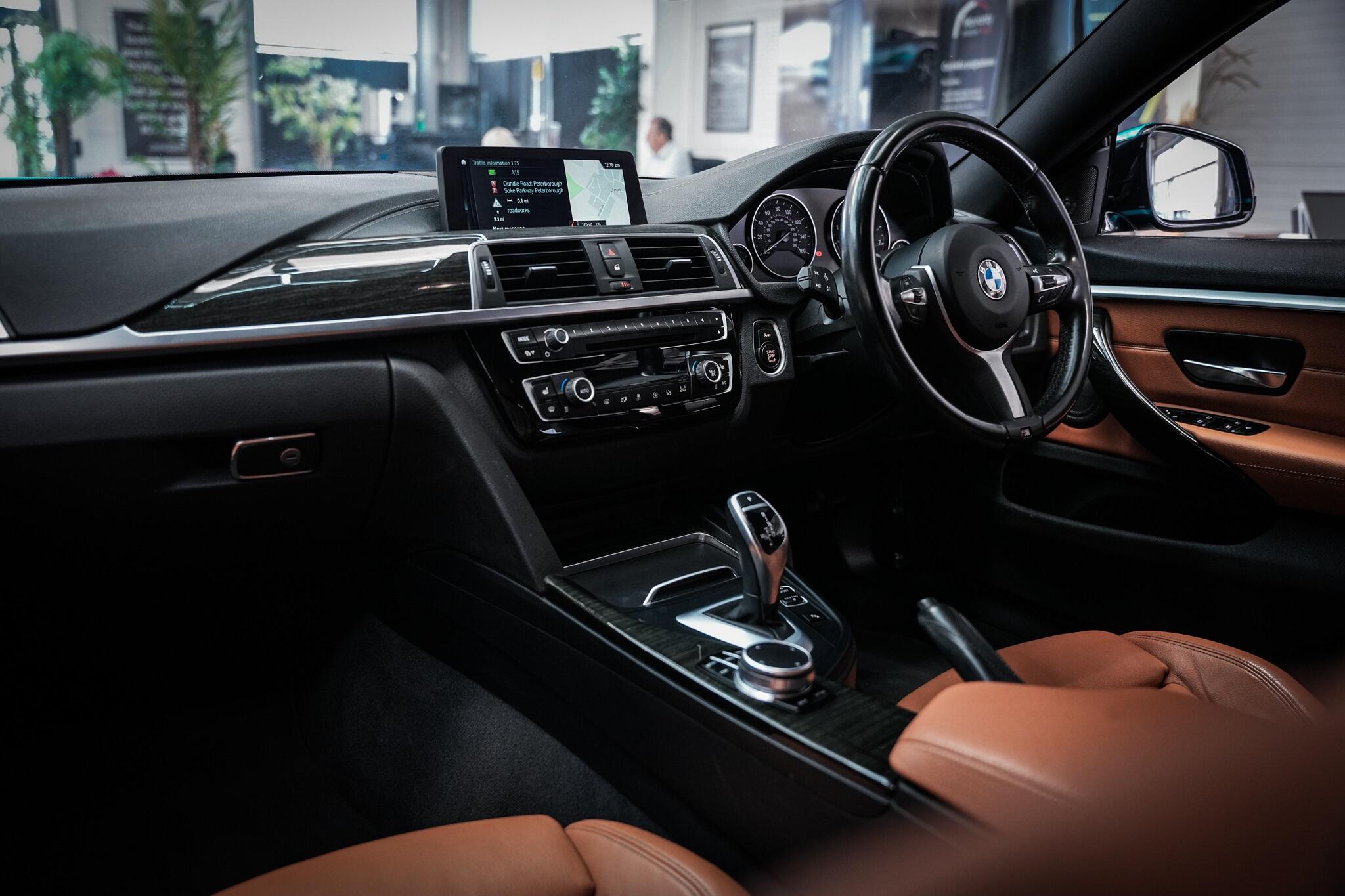 BMW 4 Series view 22