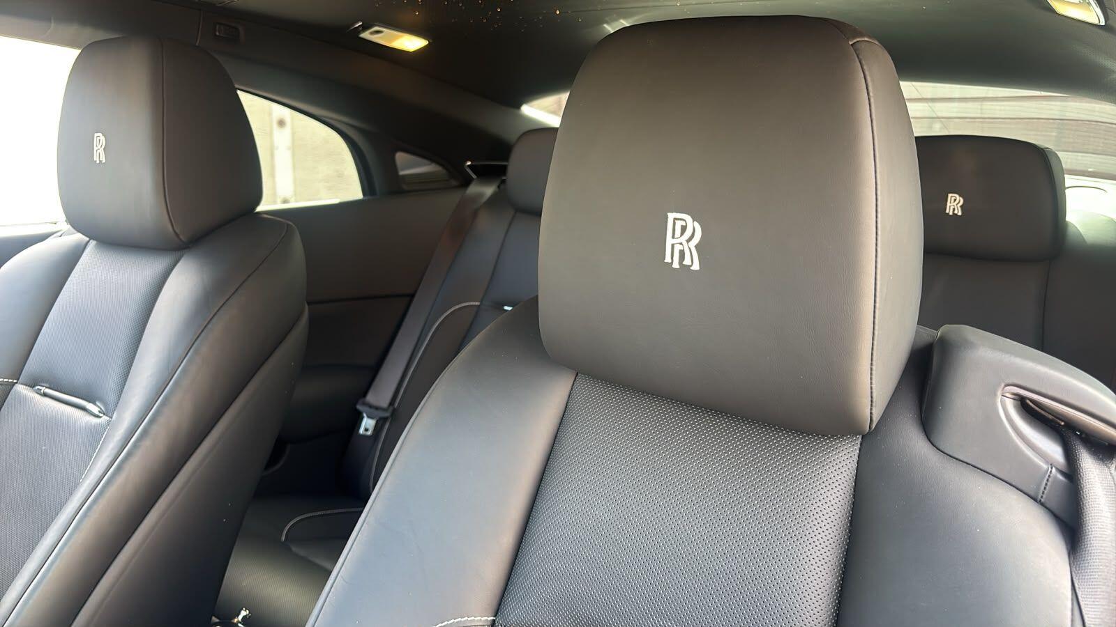 Rolls-Royce Wraith view 32