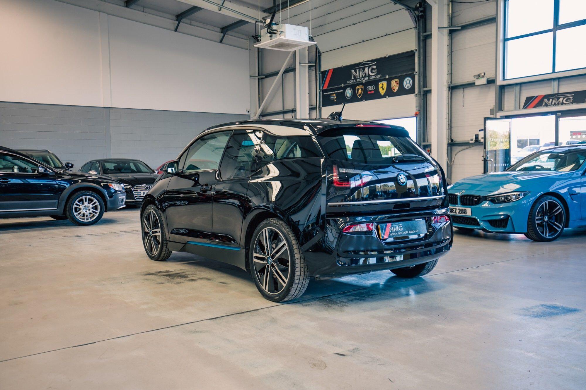 BMW I3 view 25