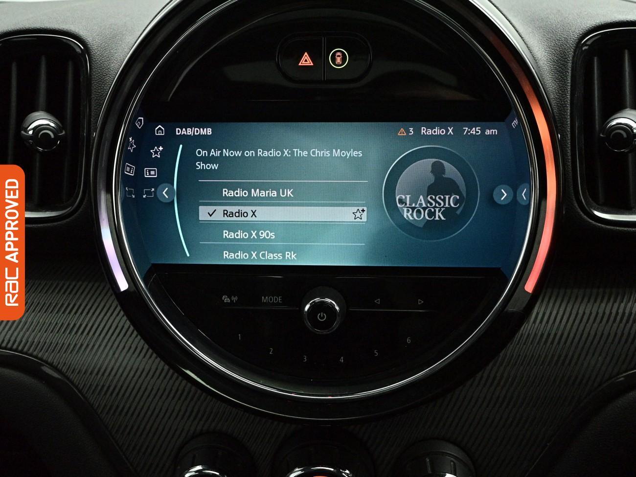 MINI Countryman view 28