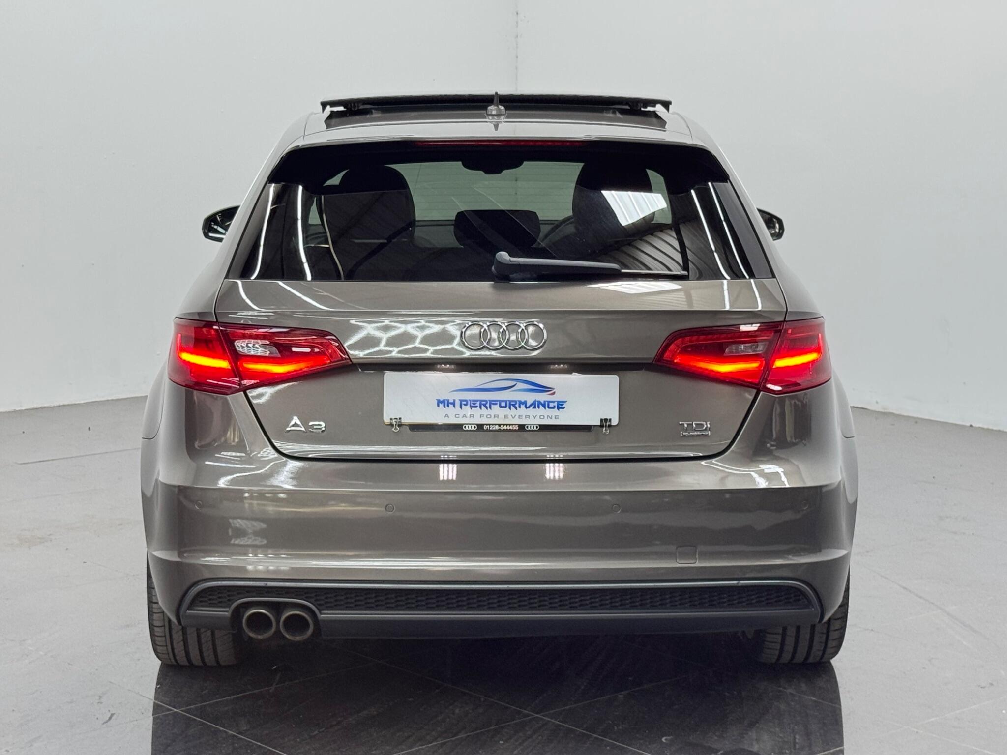 Audi A3 view 4