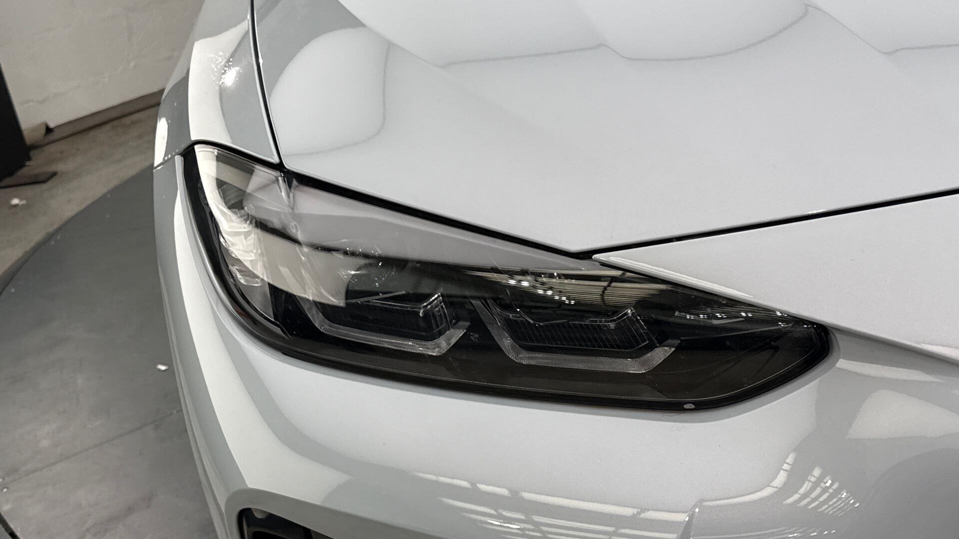 BMW i4 view 24