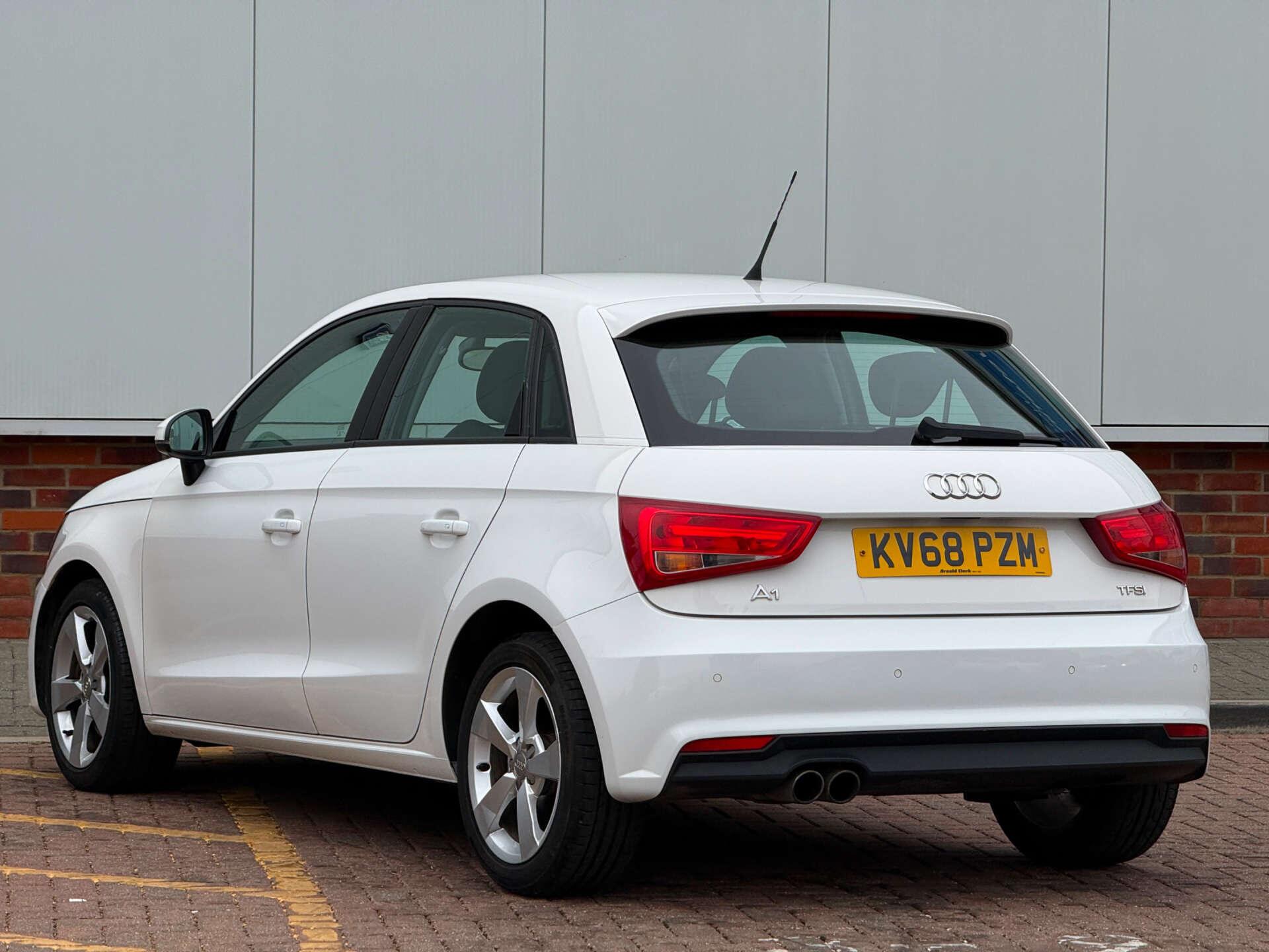 Audi A1 view 4