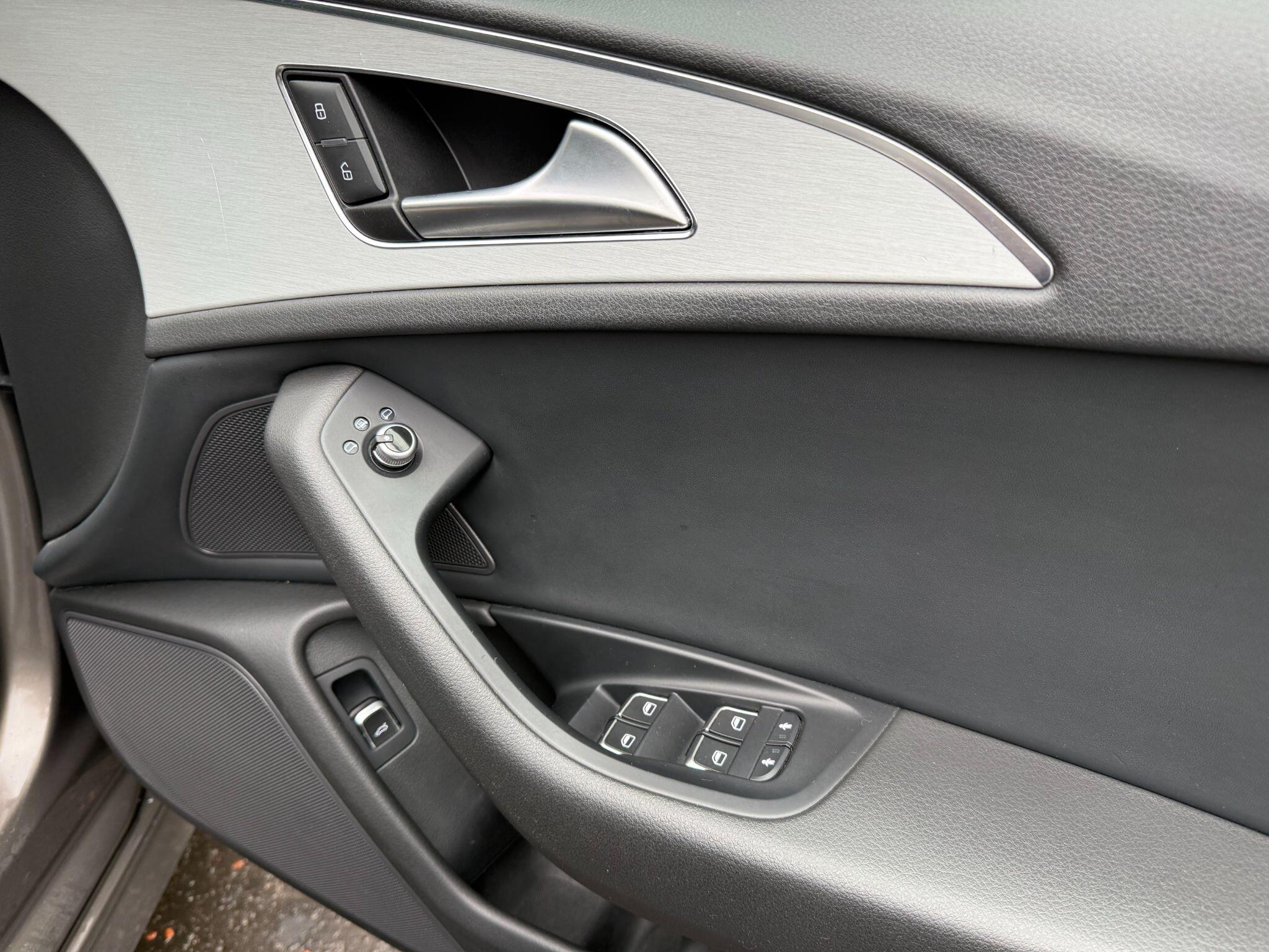 Audi A6 view 37