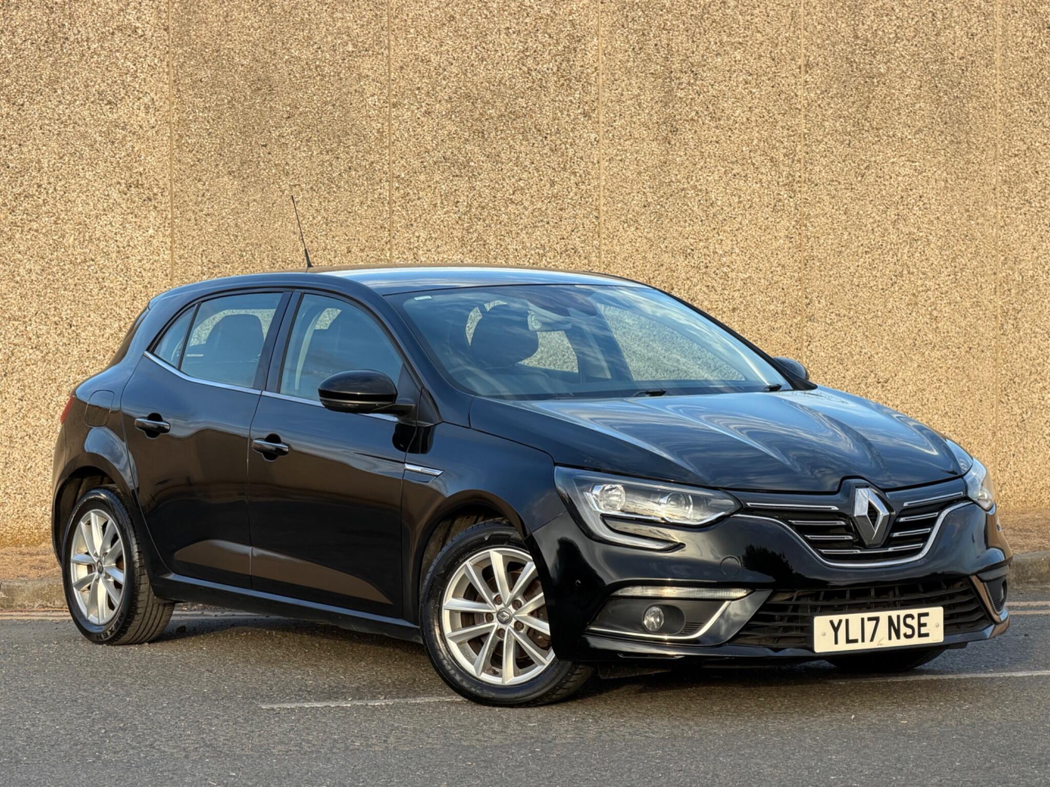 Renault Megane view 2