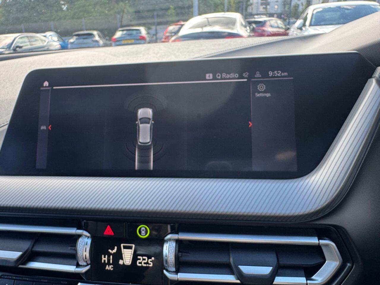 BMW 1 Series view 27