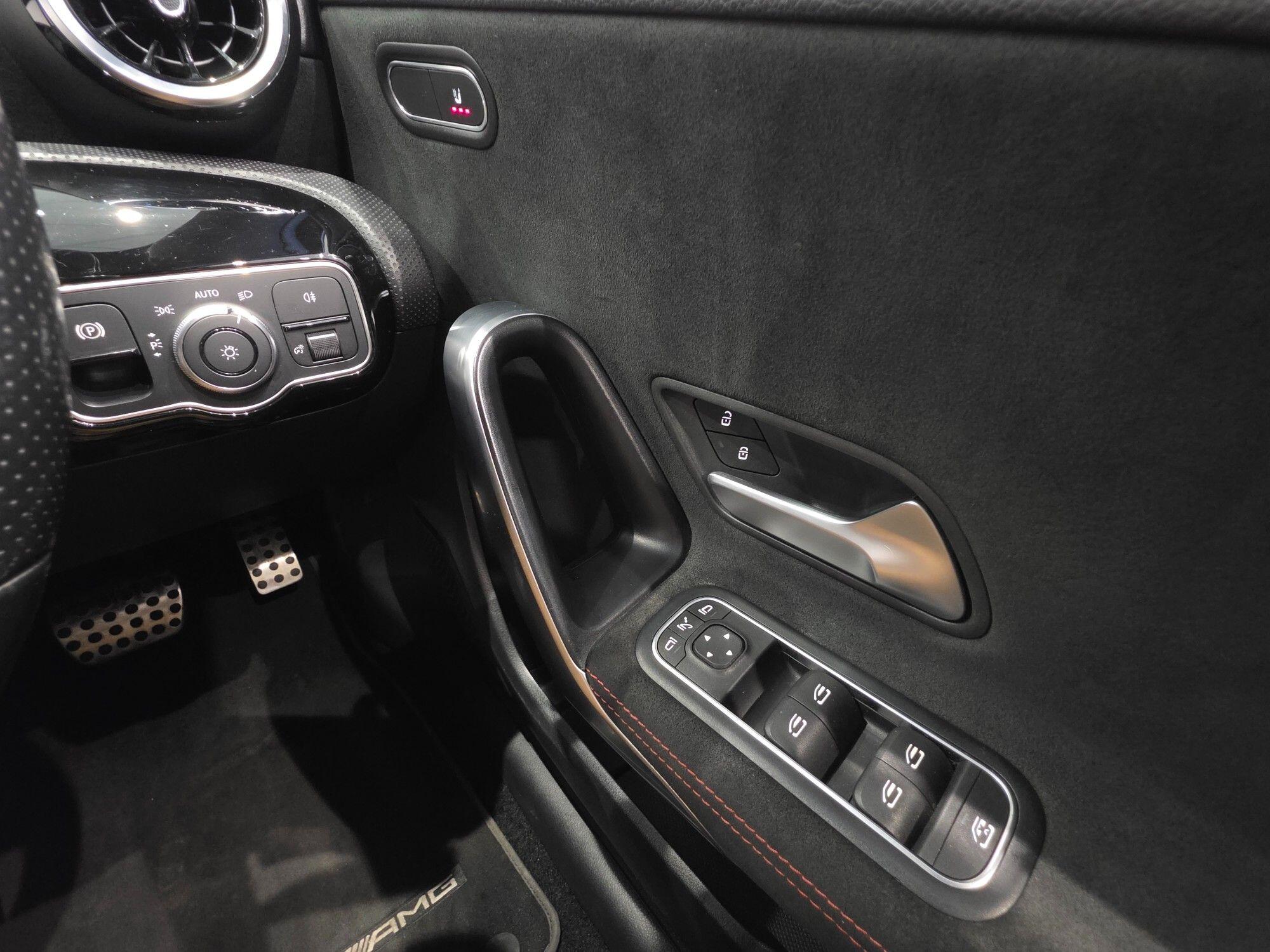Mercedes-Benz A-Class view 39