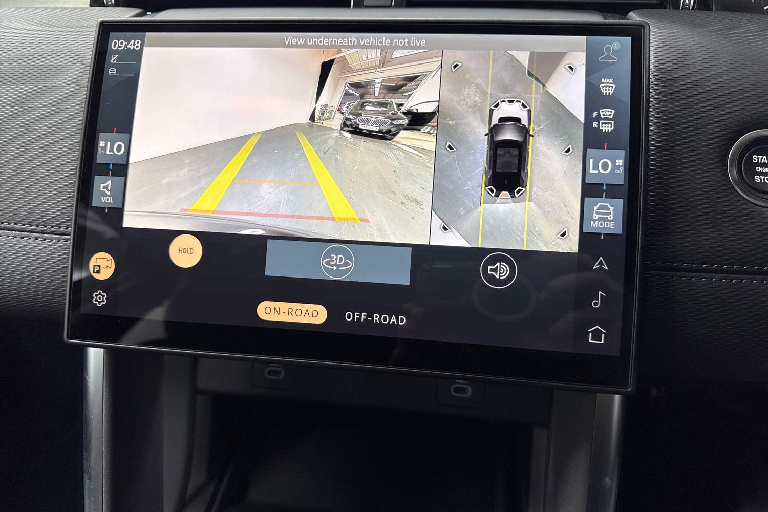 Land Rover Discovery Sport view 23