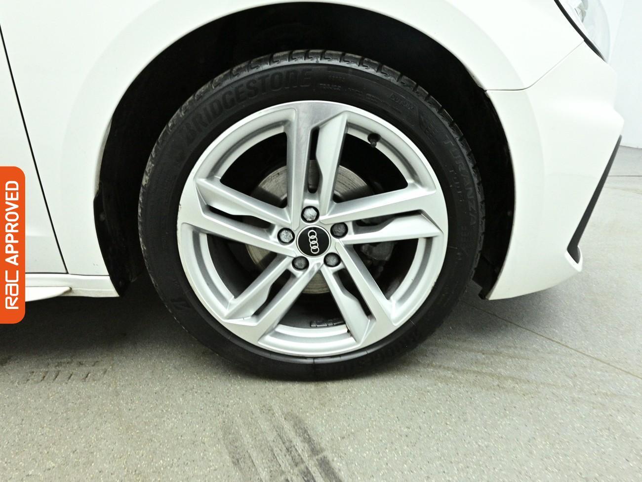 Audi A1 view 25