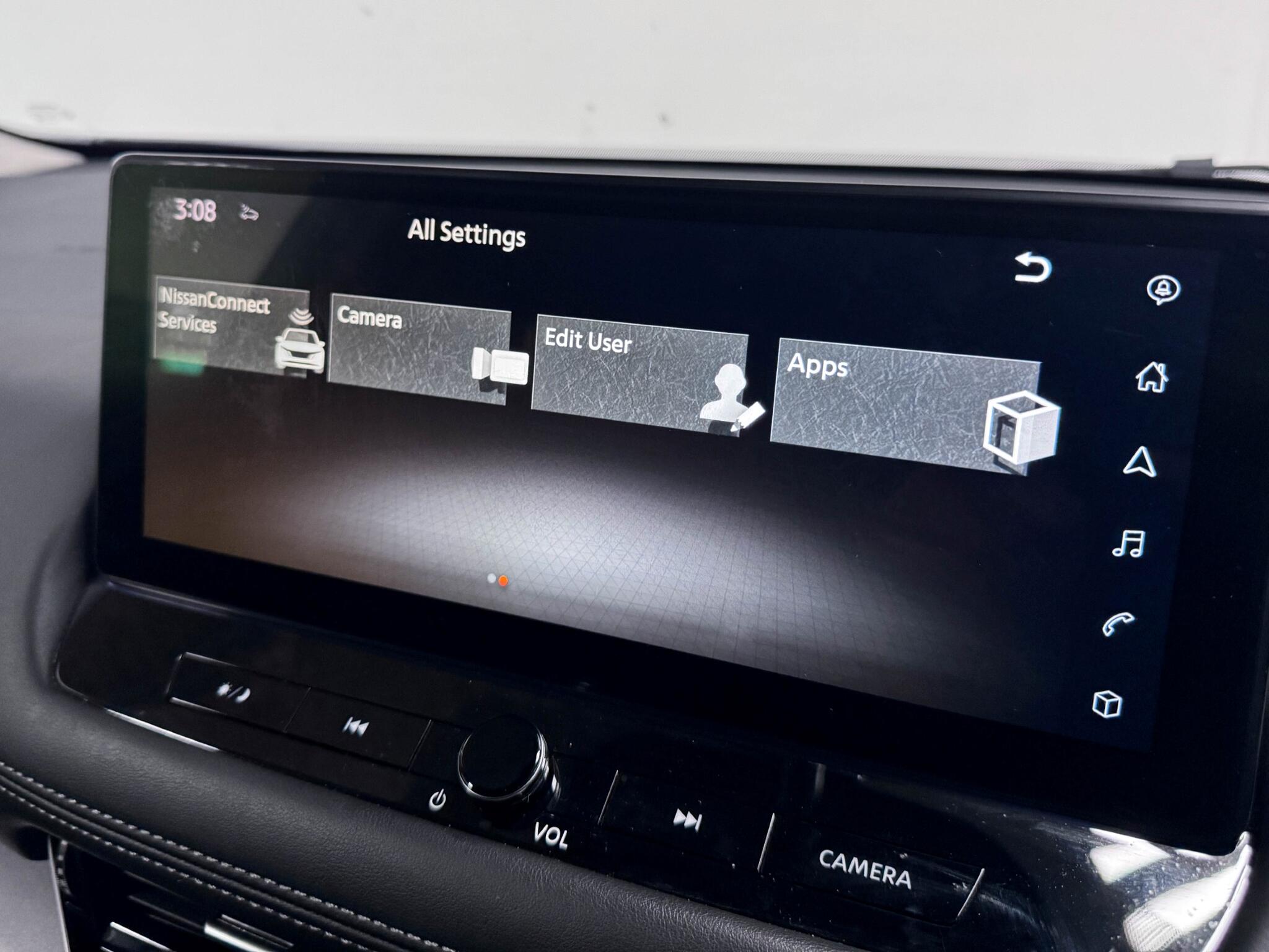 Nissan X-Trail view 50