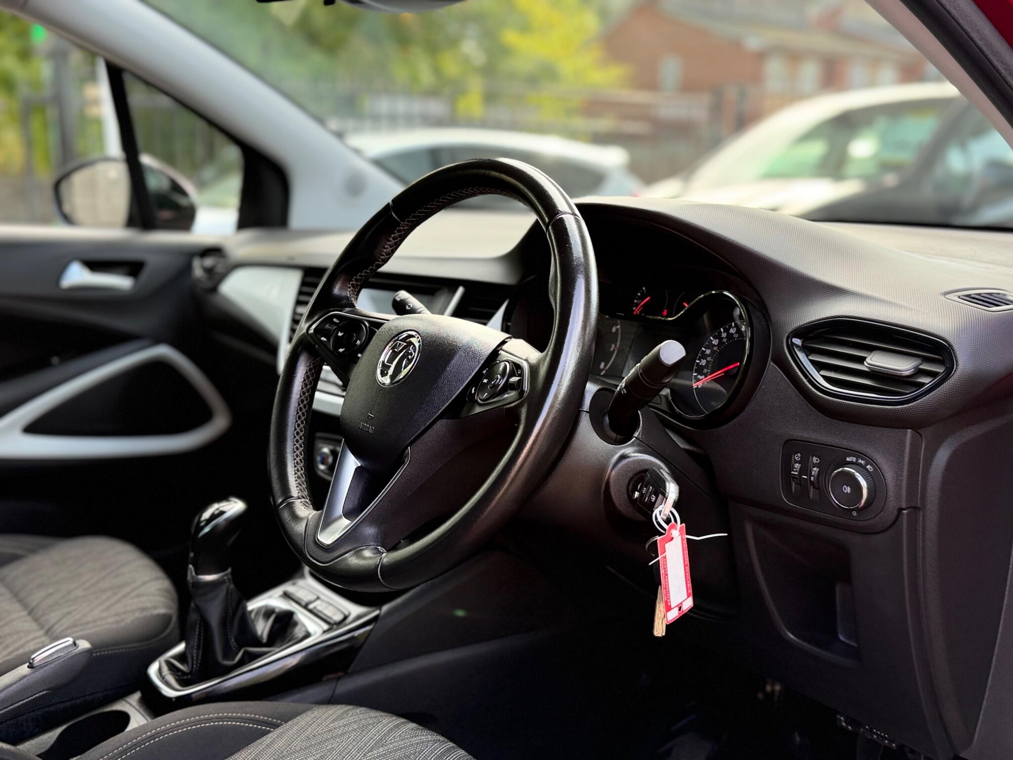 Vauxhall Crossland X view 33