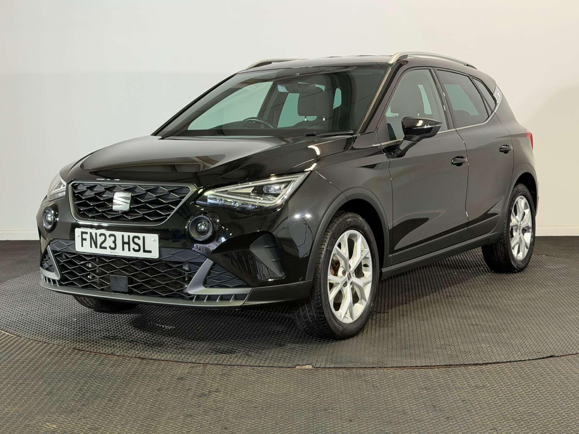 SEAT Arona view 3