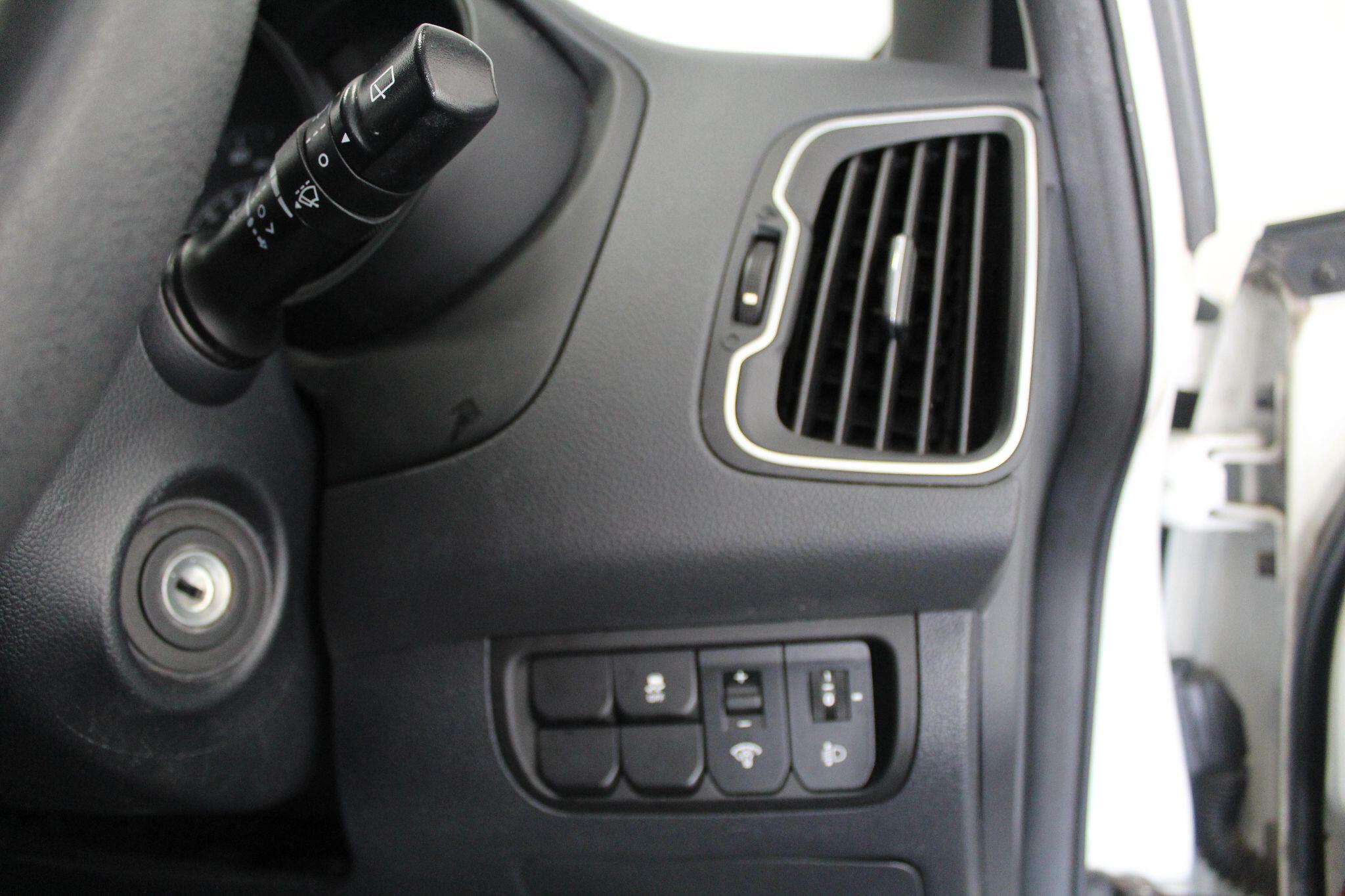 Kia Rio view 41