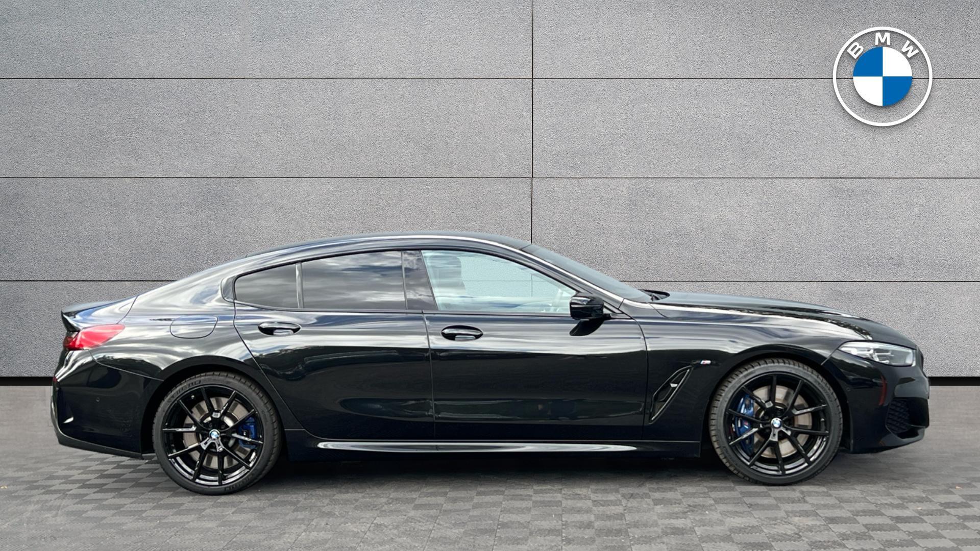 BMW 8 Series view 3