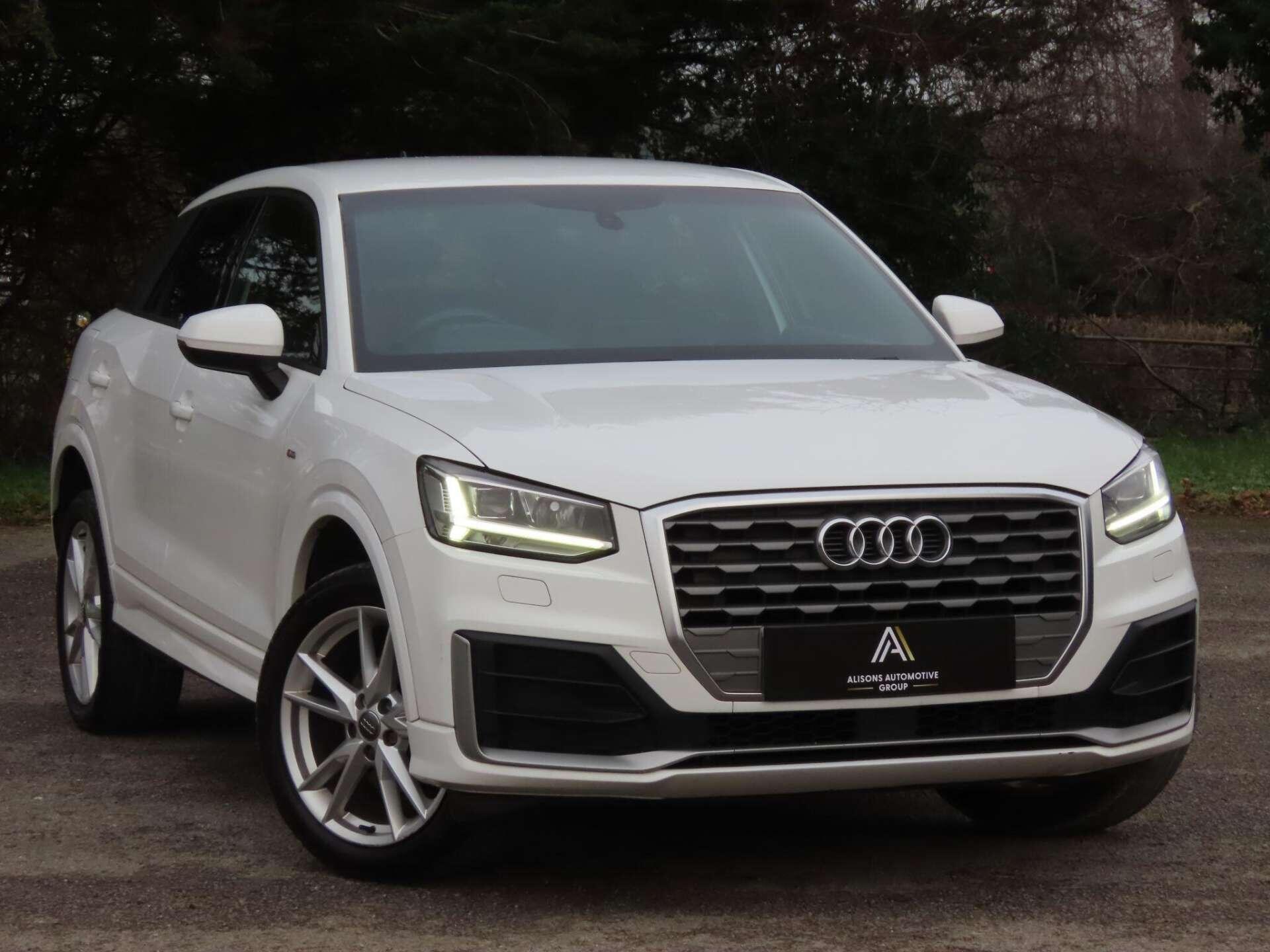 Audi Q2 view 4