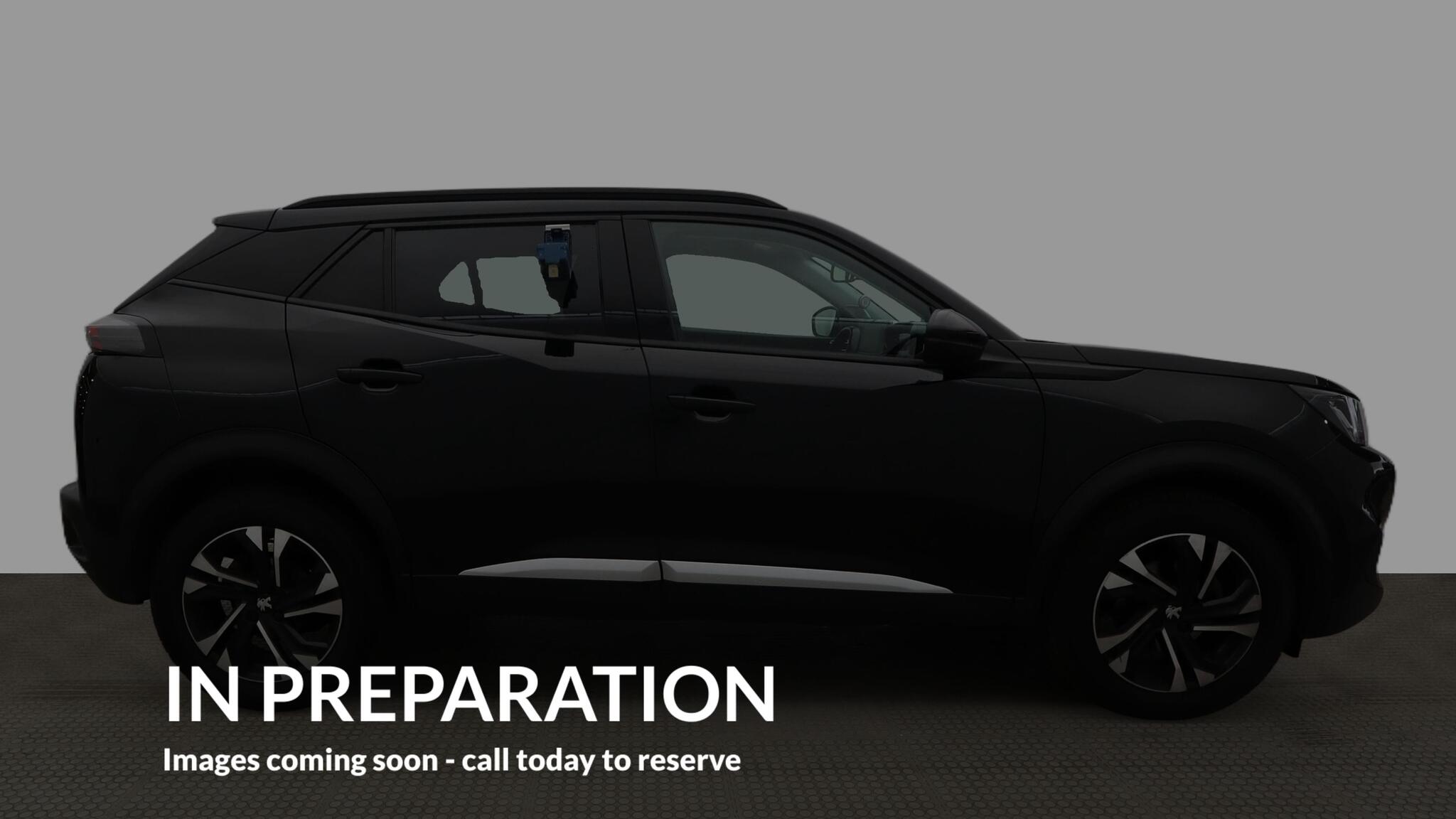 Peugeot 2008 view 5