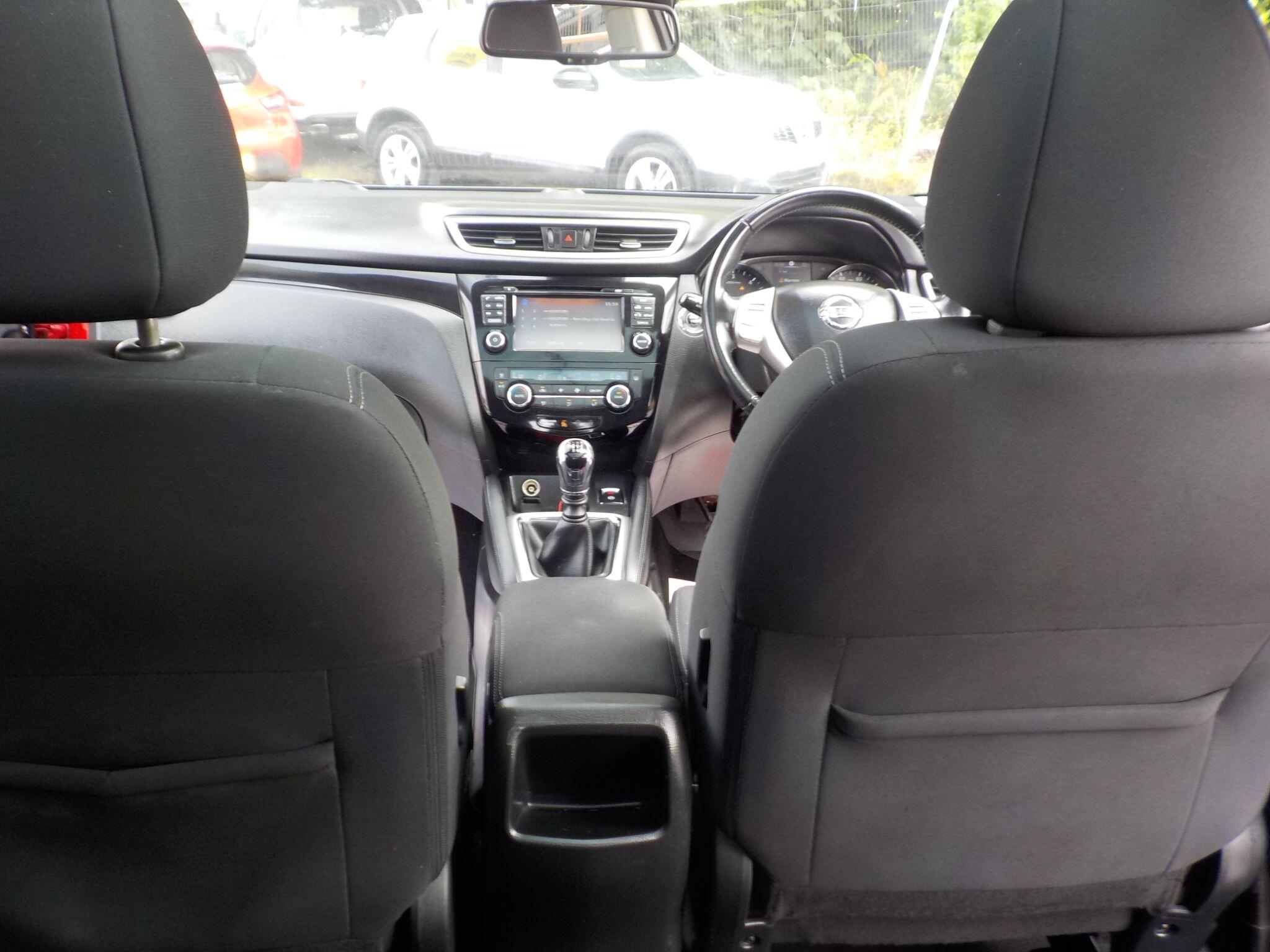 Nissan Qashqai 1.5 dCi N-Connecta 2WD Euro 6 (s/s) 5dr