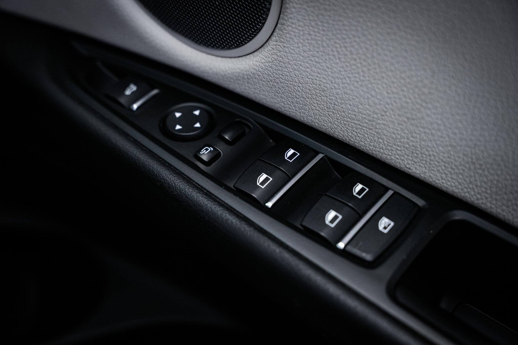BMW X5 view 50