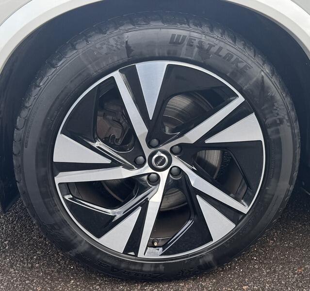 2021 Volvo XC90 2.0h T8 Twin Engine Recharge 11.6kWh R-Design Pro Auto 4WD Euro 6 (s/s) 5dr • 60,000 miles image 22