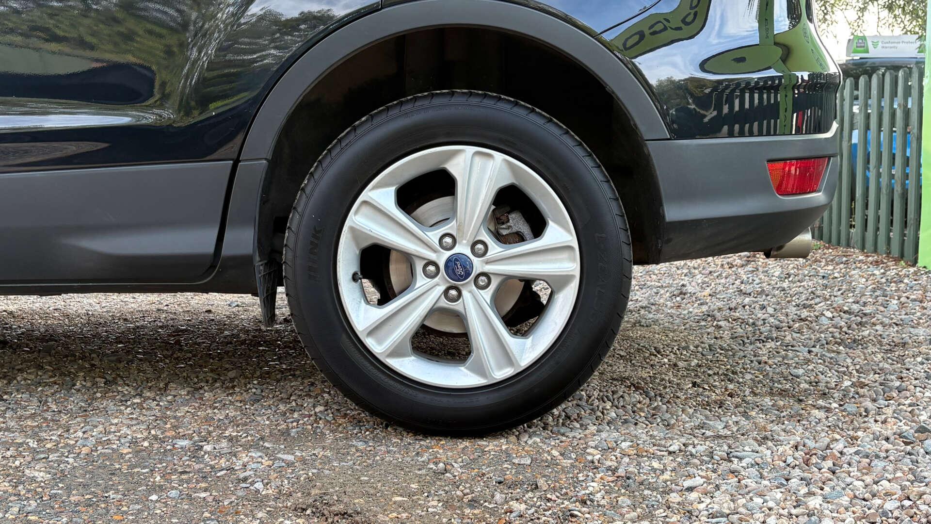 Ford Kuga view 33