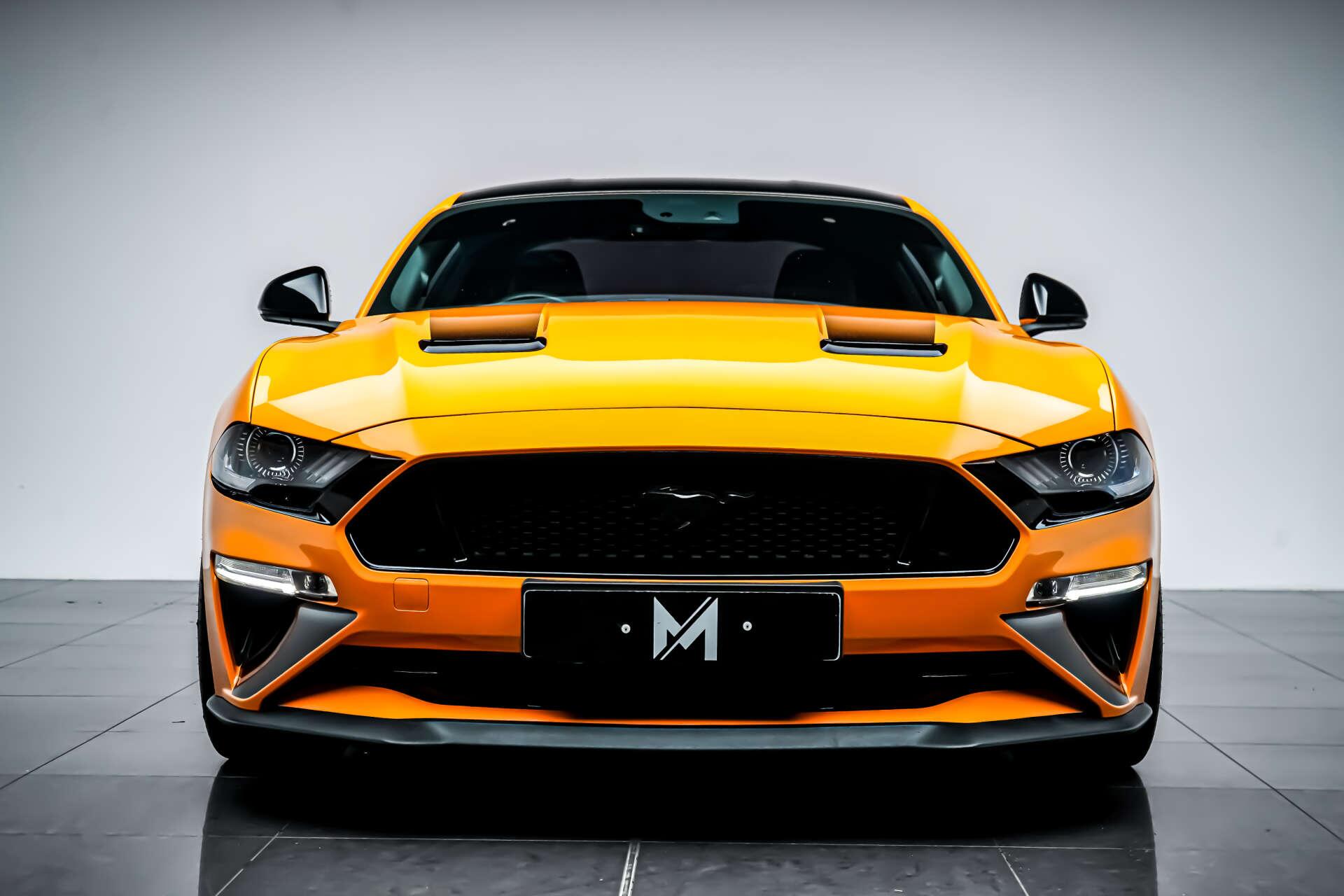 Ford Mustang view 2