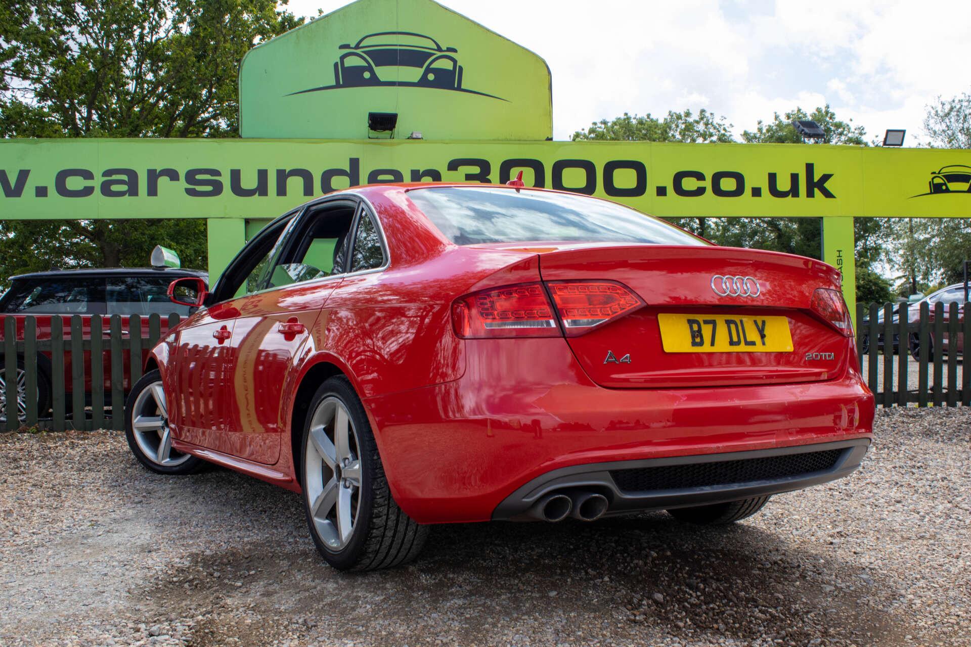 Audi A4 view 4
