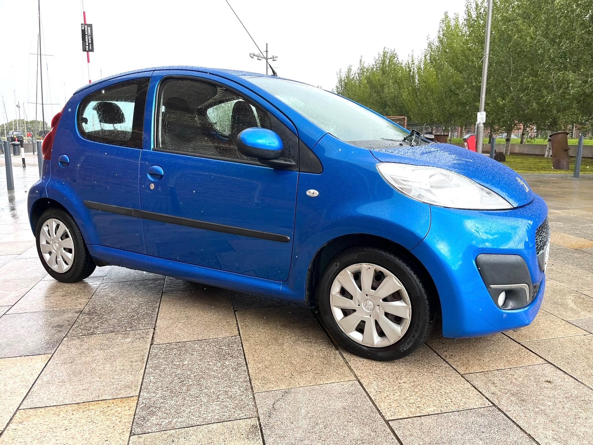 Peugeot 107 view 5
