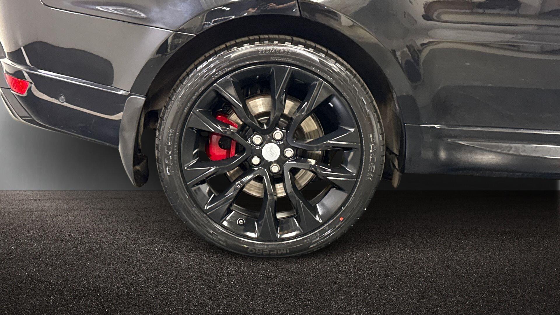 Land Rover Range Rover Sport view 8