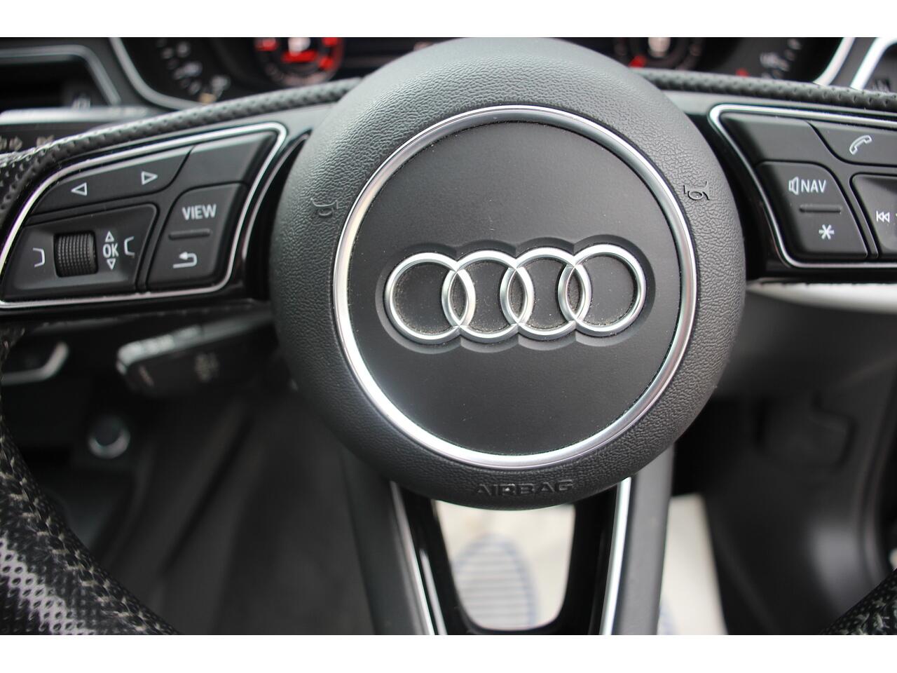 Audi A4 view 34