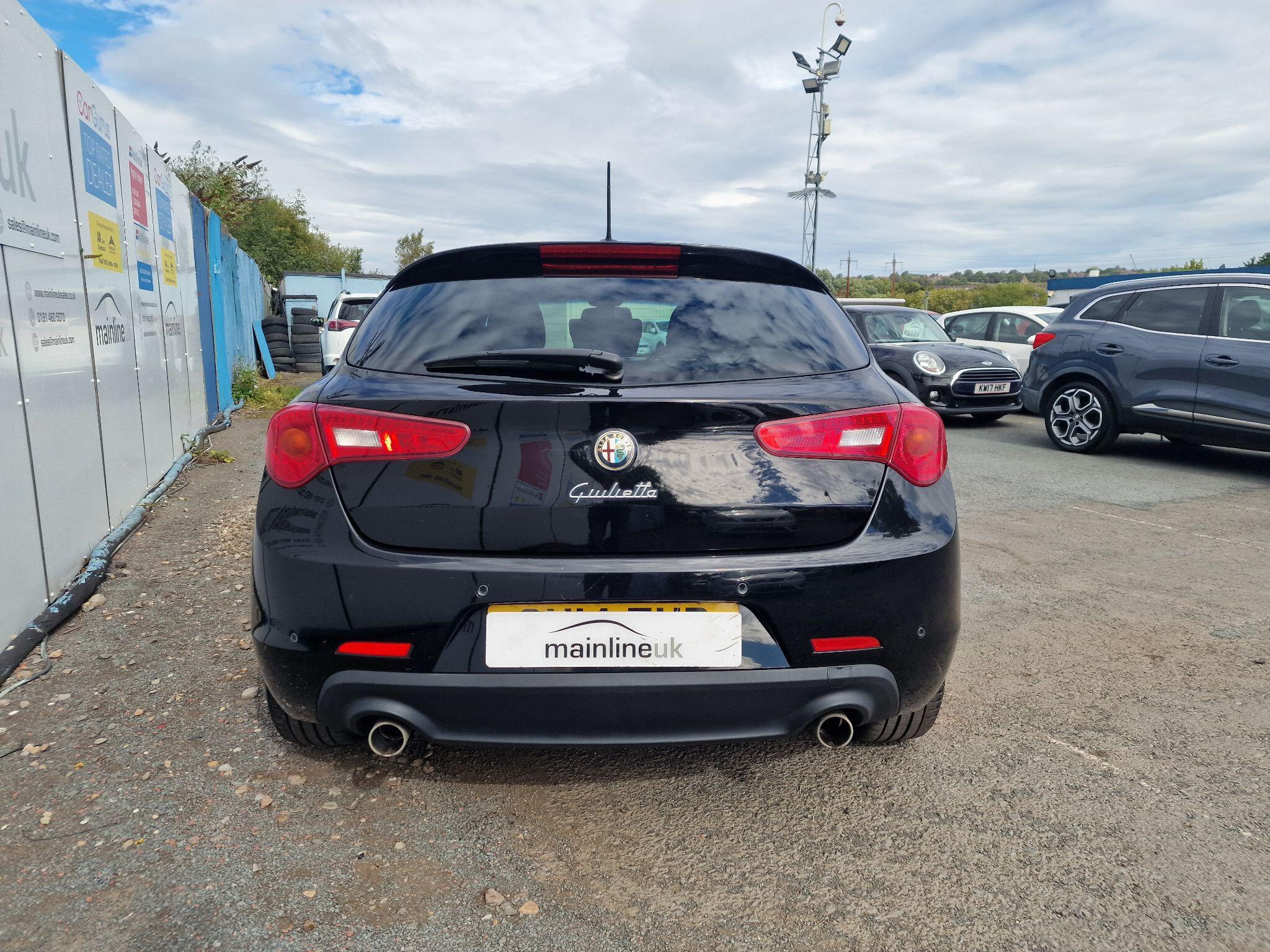 Alfa Romeo Giulietta view 22