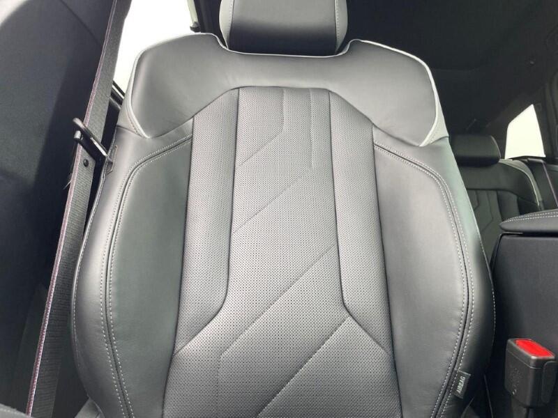BMW X3 view 26