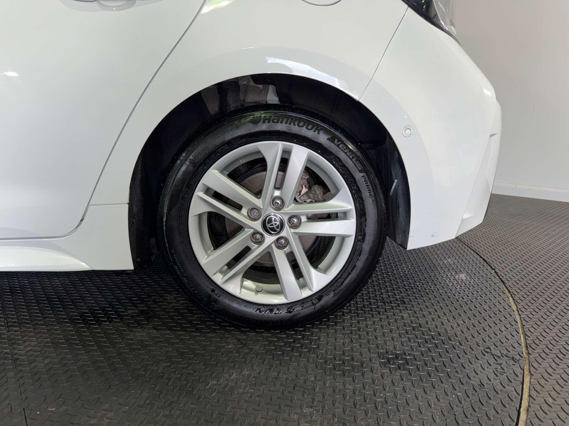 Toyota Corolla view 63