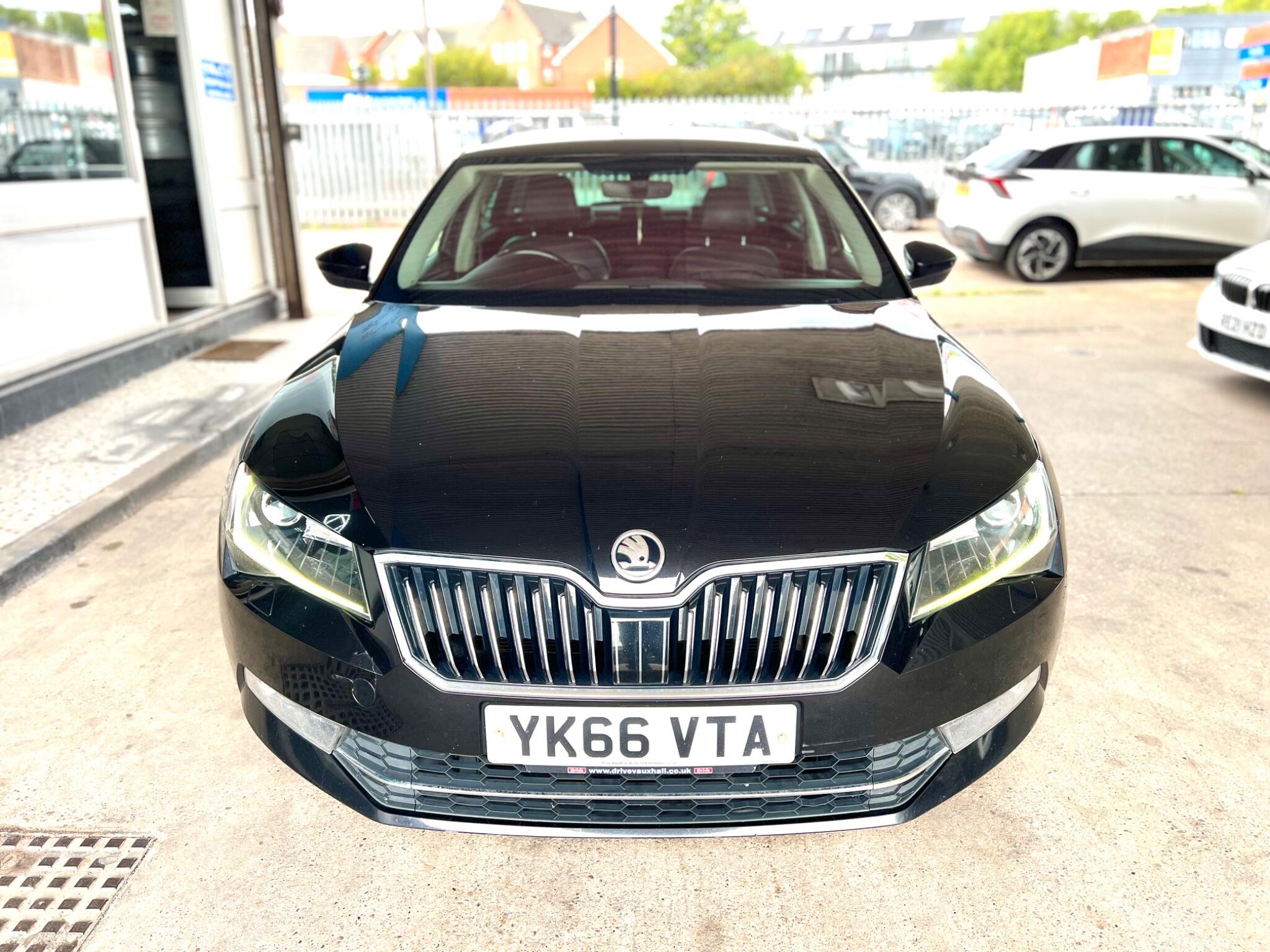 Skoda Superb view 2