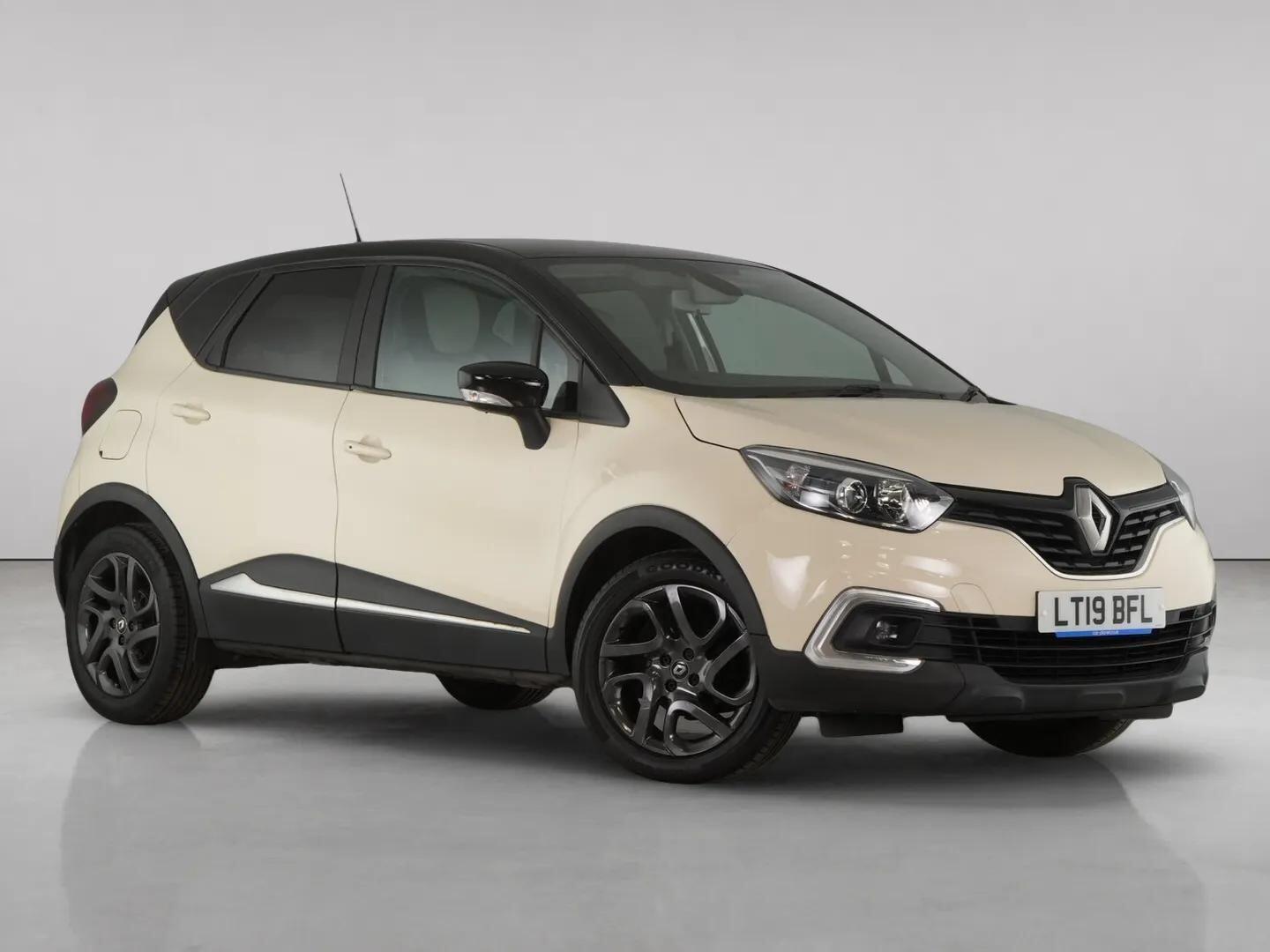 2019 Renault Captur in White for sale