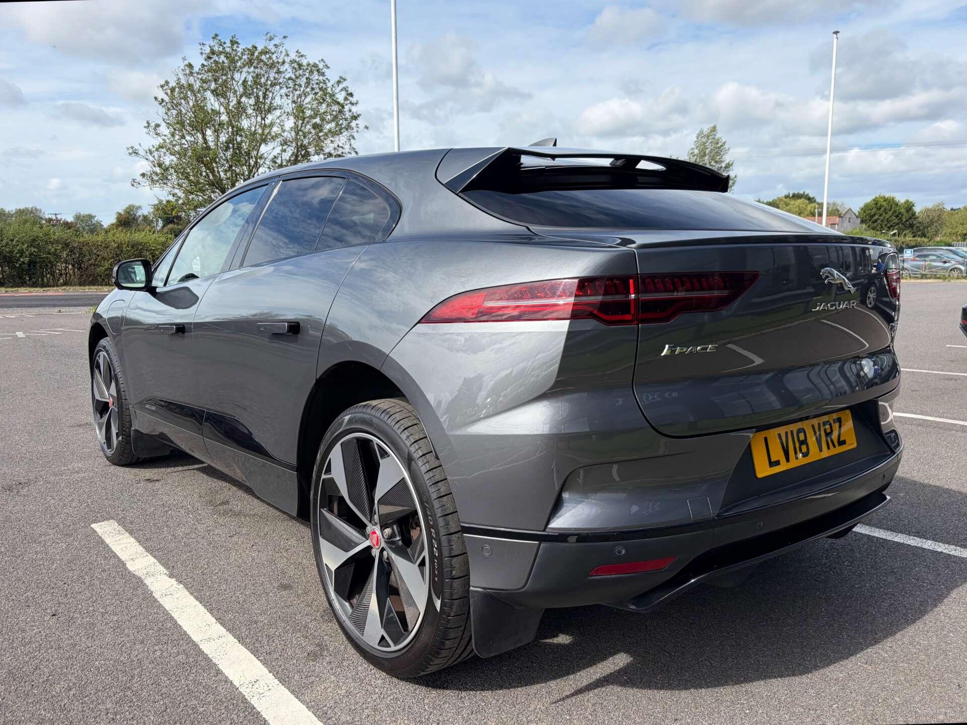 Jaguar I-Pace view 6